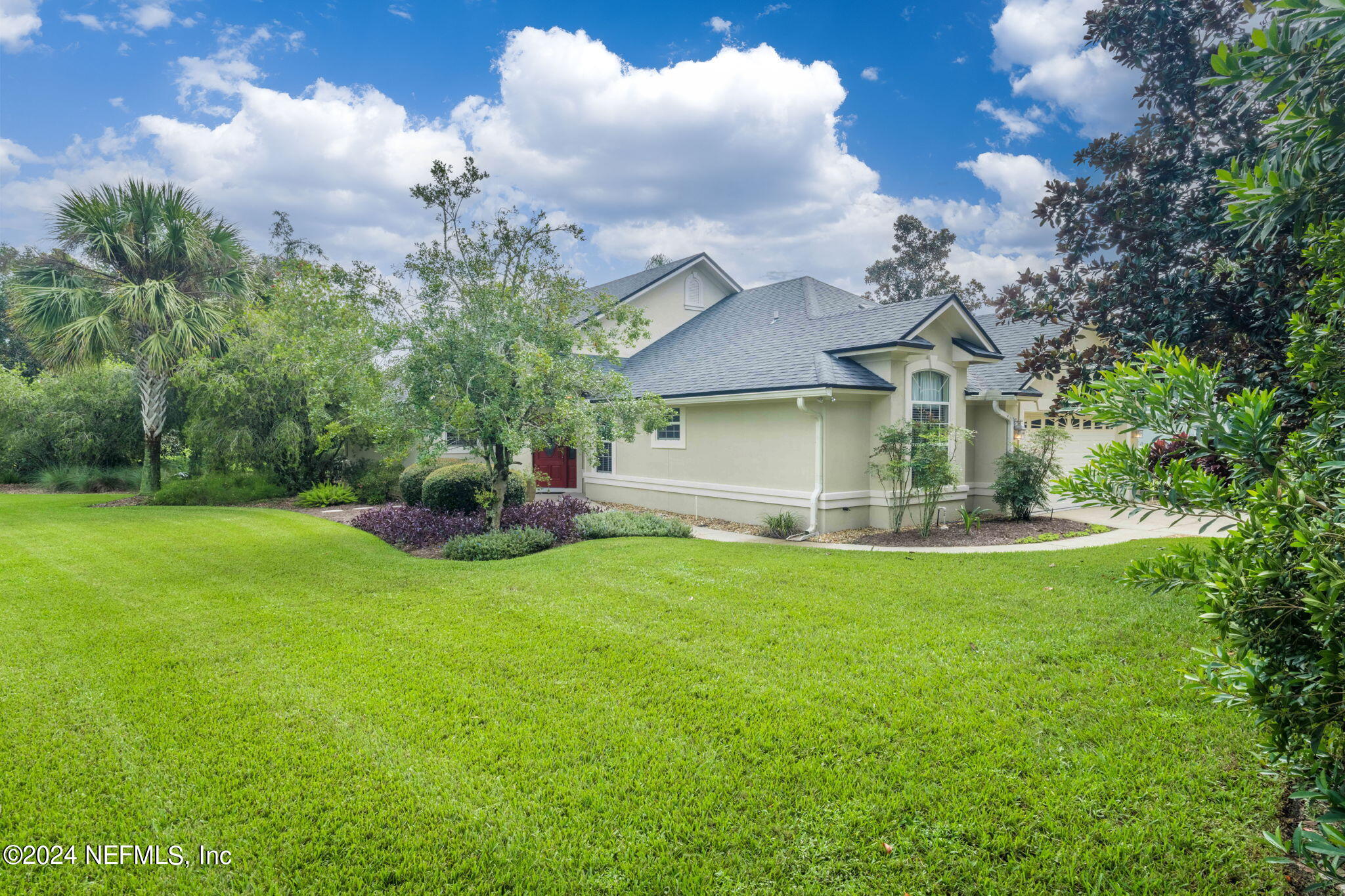 Photo 82 of 98 of 1590 STONEBRIAR Road house