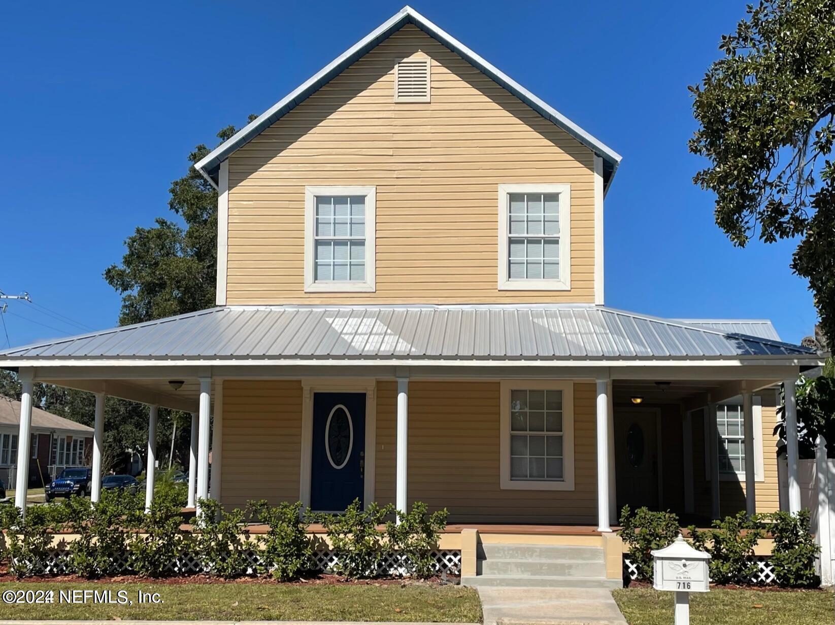 Photo 1 of 27 of 716 FERRIS Street house