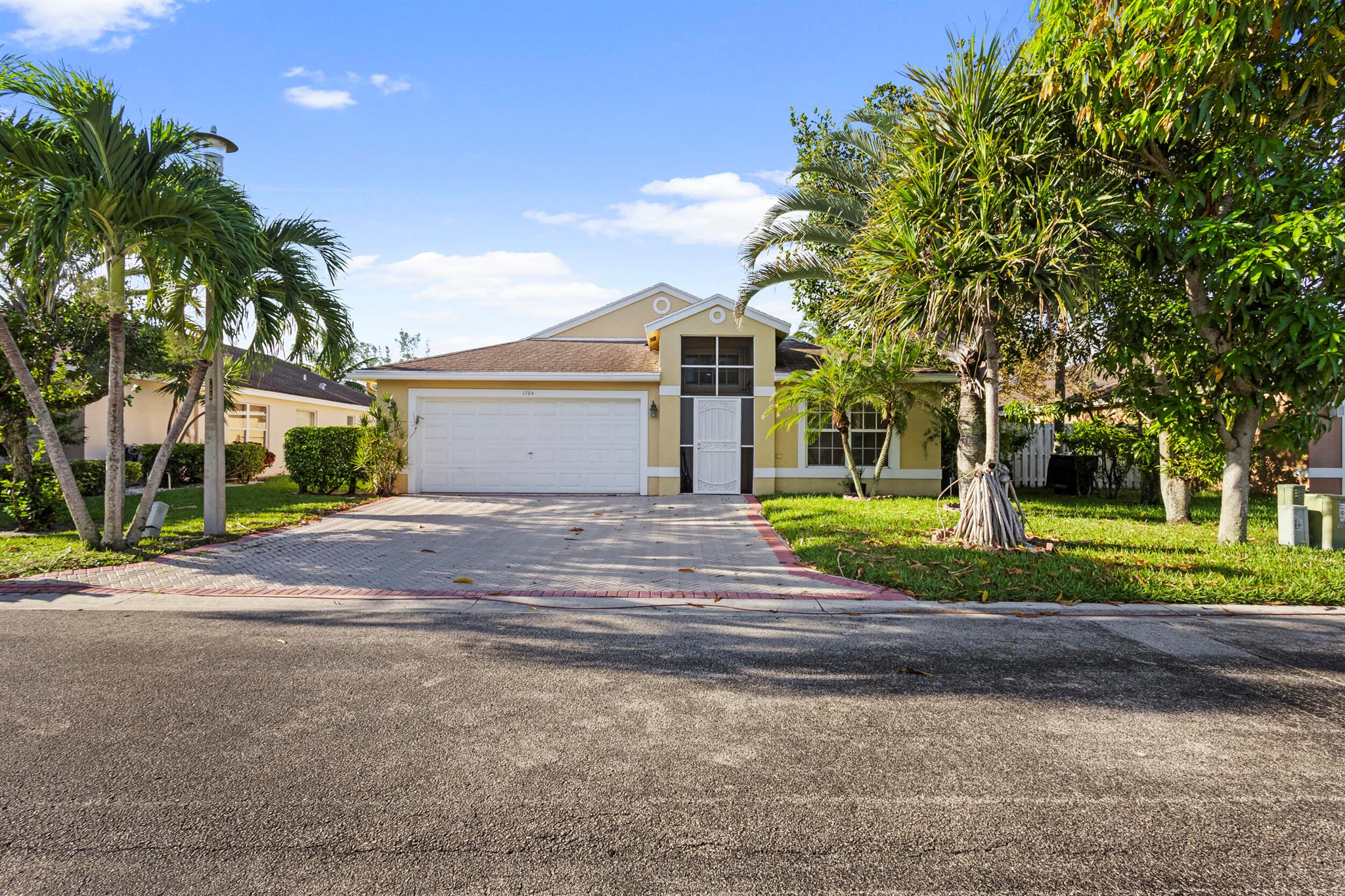 Photo 5 of 39 of 1784 Sawgrass Circle house