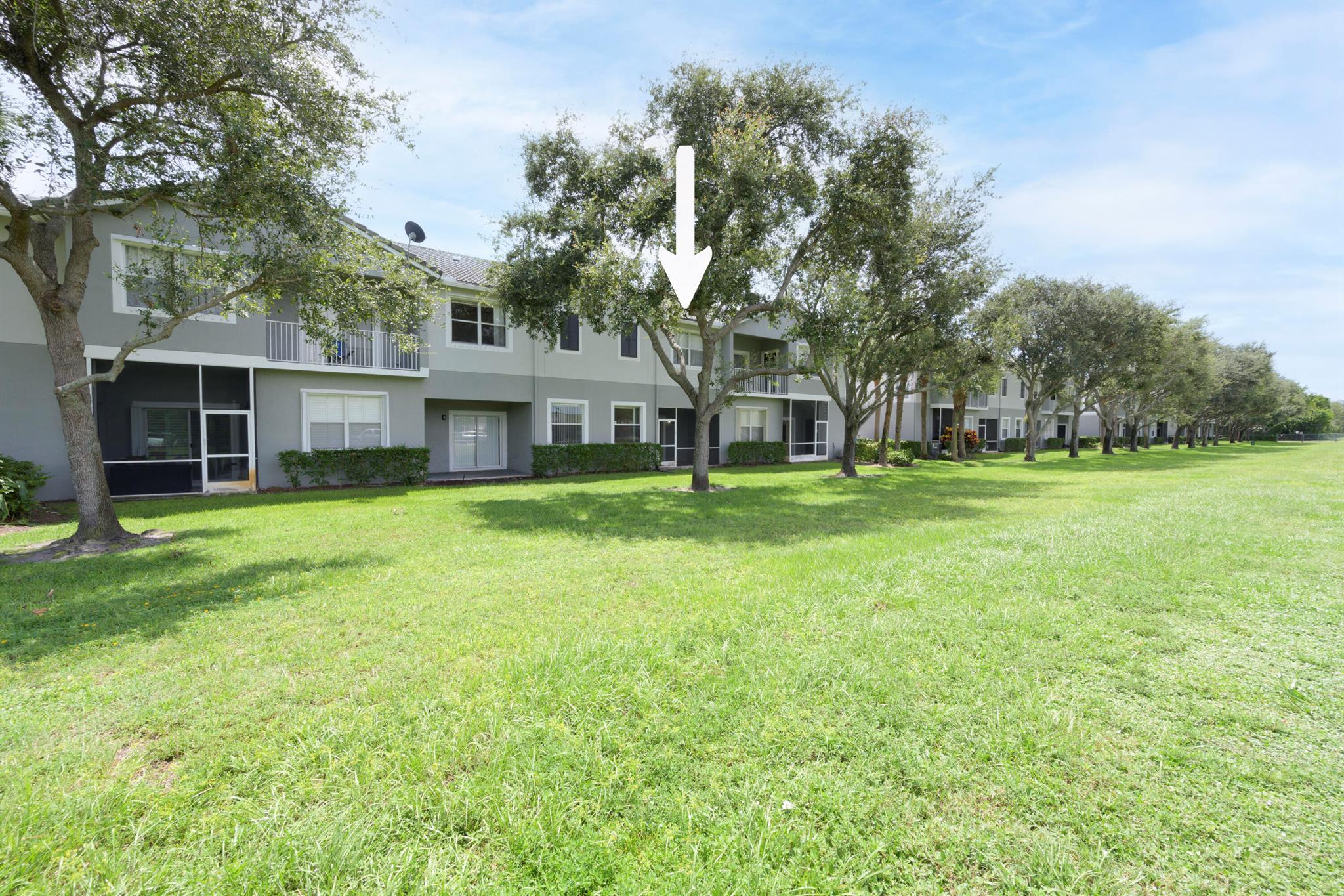 Photo 21 of 22 of 3041 Grandiflora Drive townhome