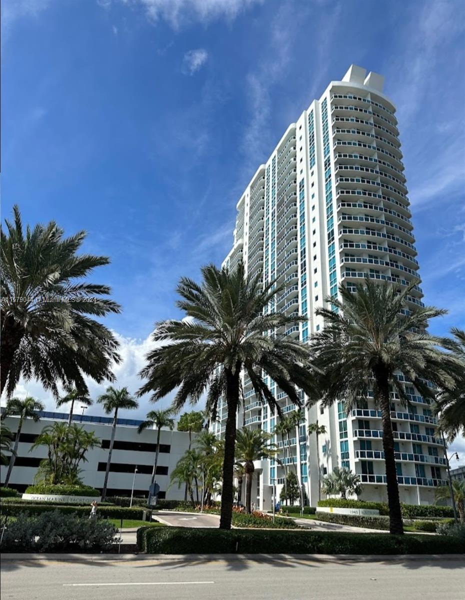 Photo 2 of 14 of 1945 S Ocean Dr 401 condo