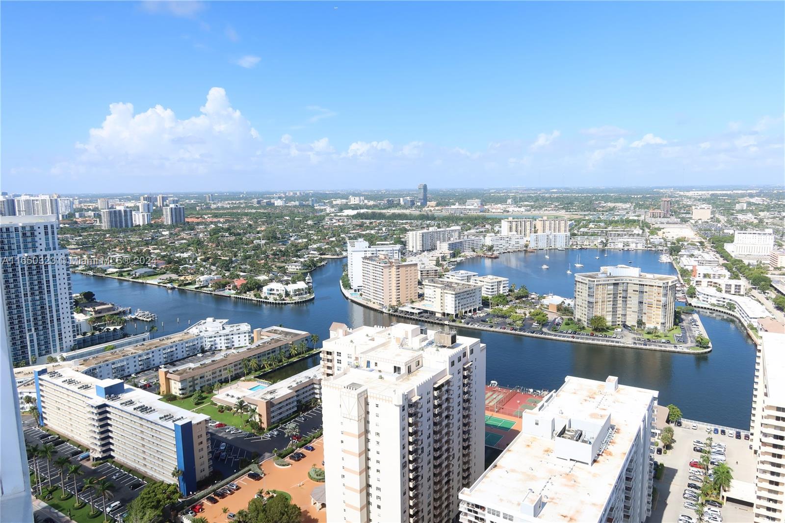 Photo 13 of 19 of 1850 S Ocean Dr 3808 condo