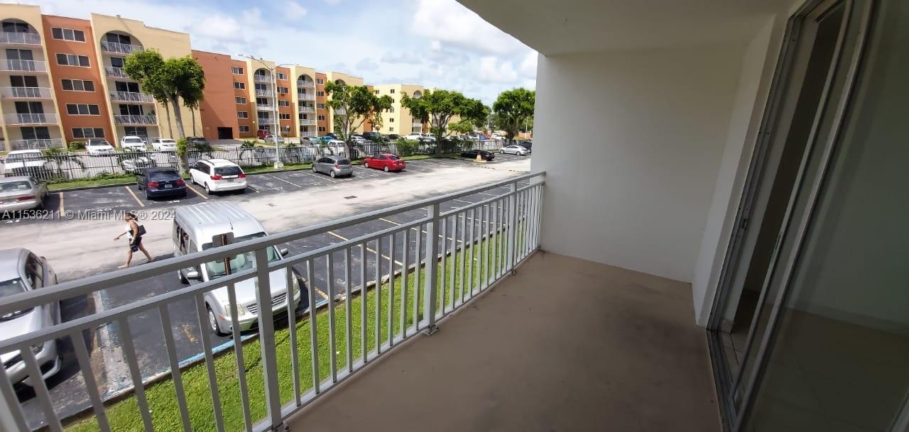 Photo 18 of 27 of 6960 Miami Gardens Dr 2-222 condo