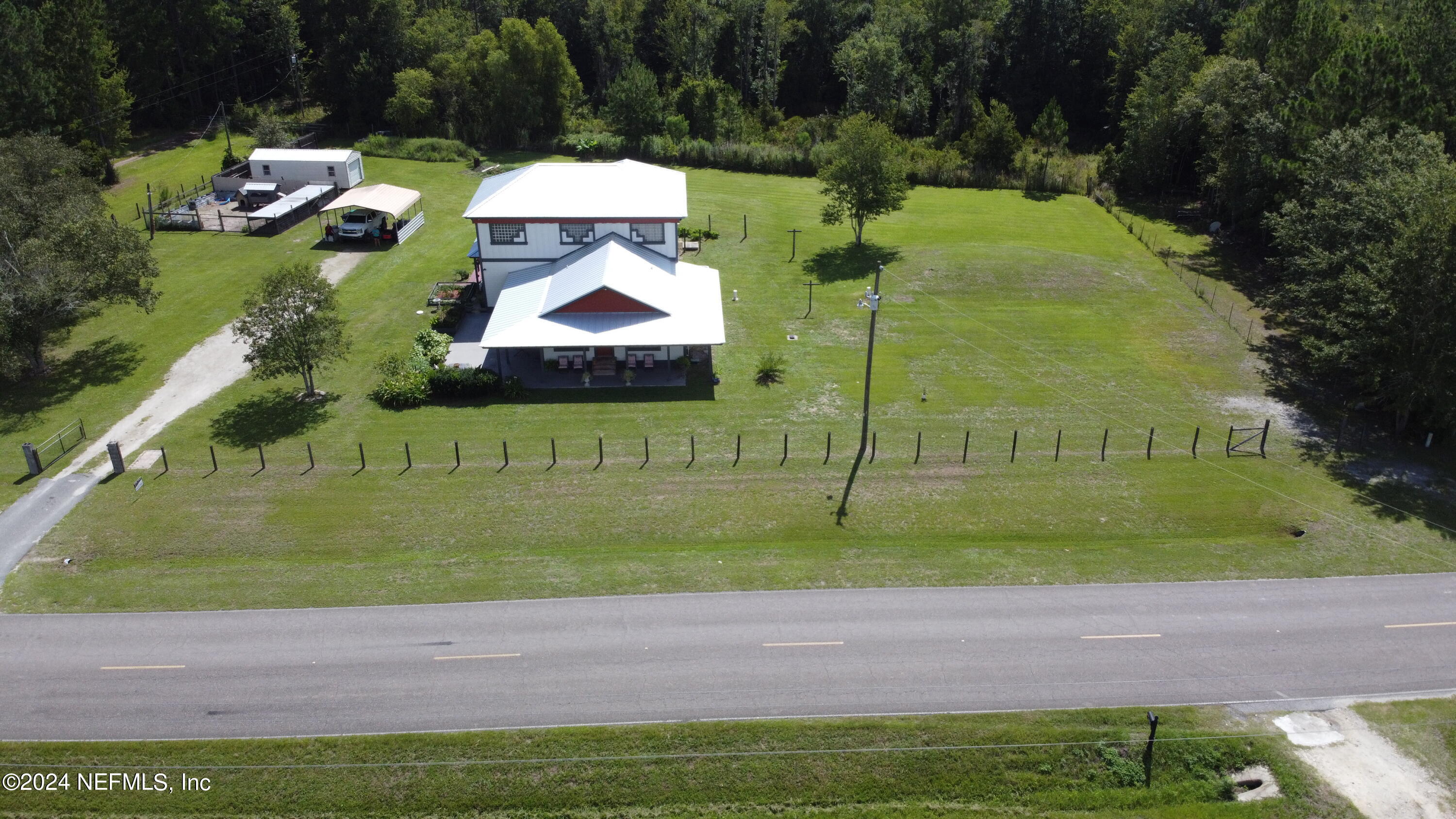 Photo 6 of 96 of 22465 COUNTY ROAD 121 house