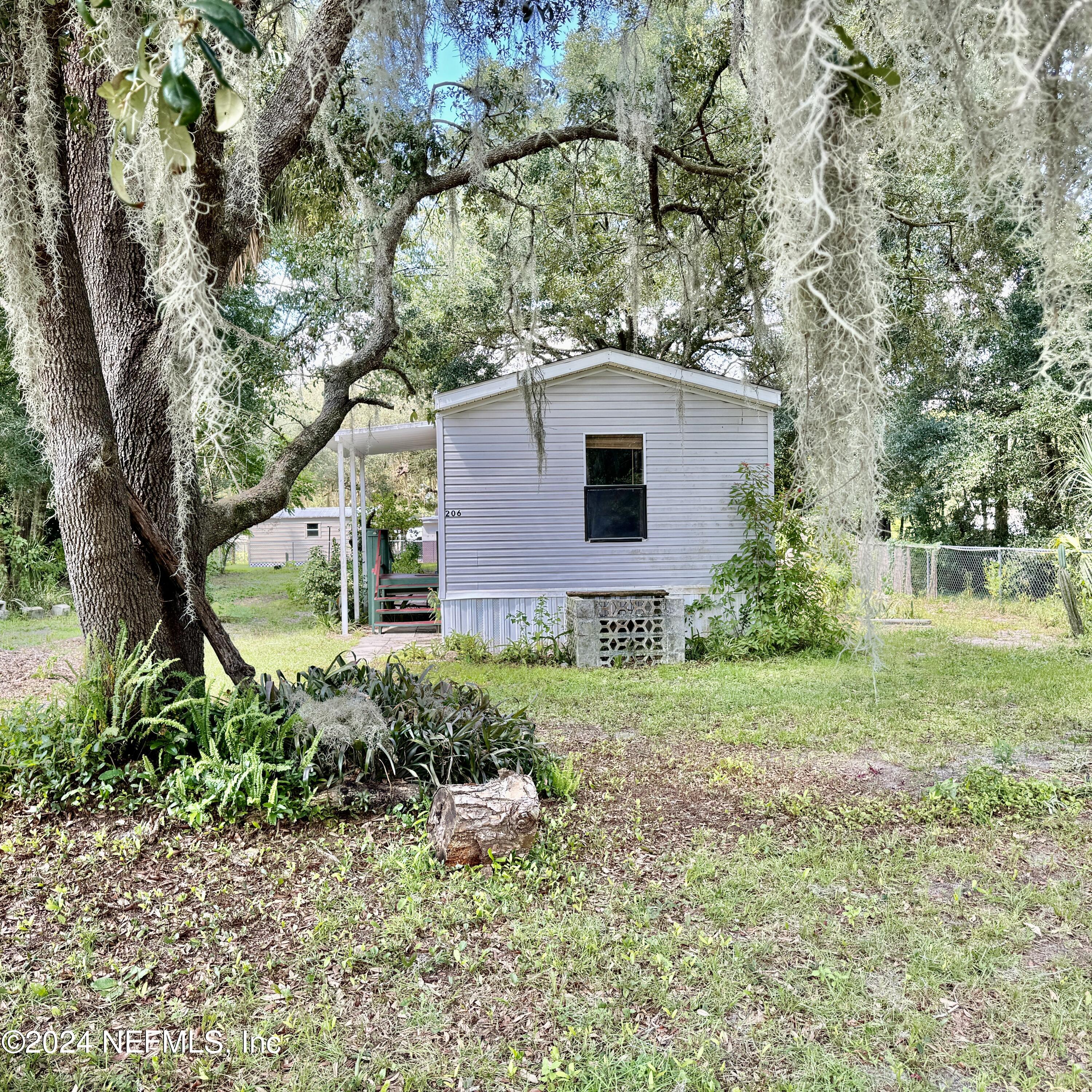 Photo 3 of 18 of 206 ASH Street mobile home