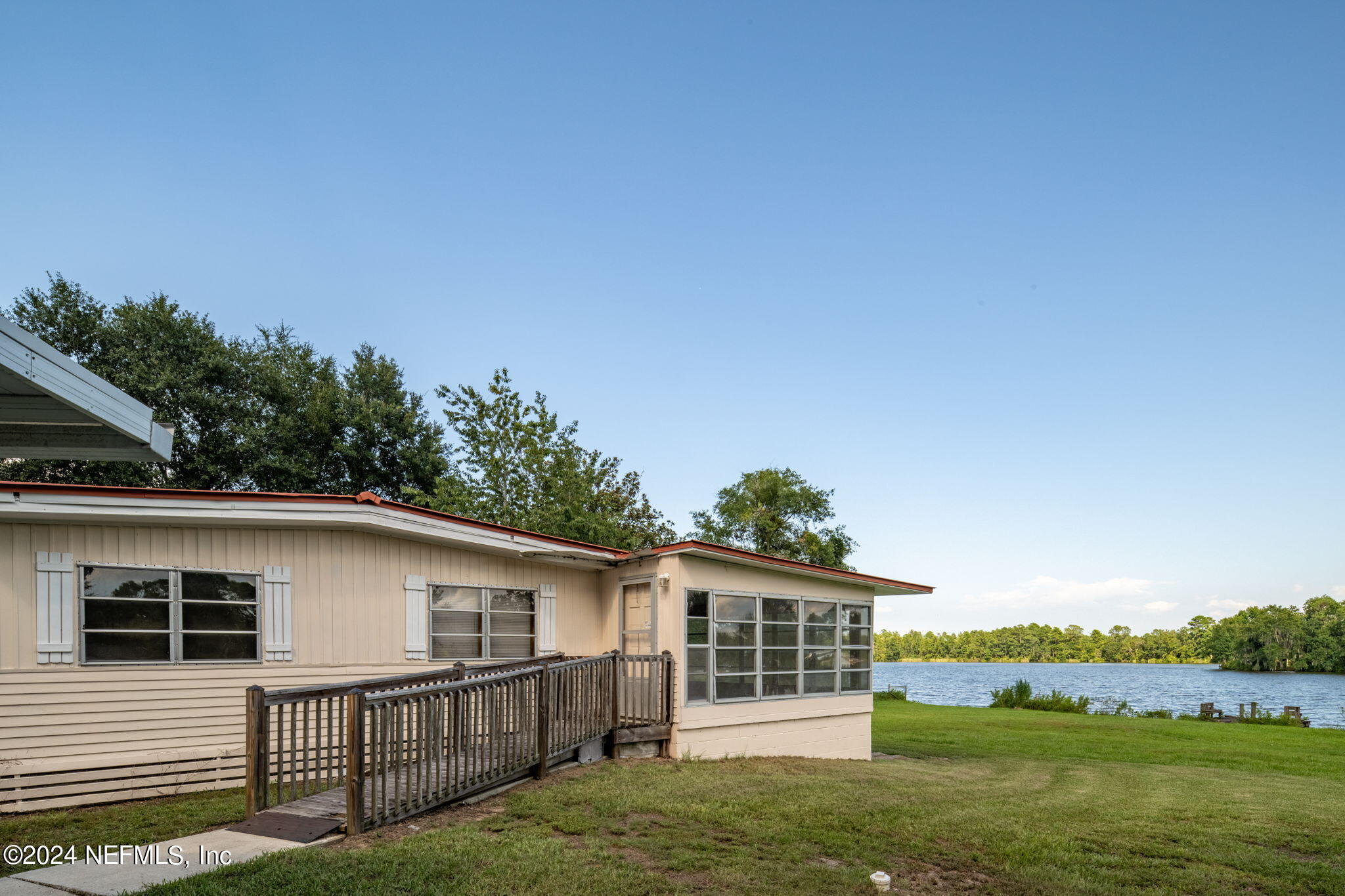 Photo 6 of 38 of 120 BOLL GREEN Drive mobile home