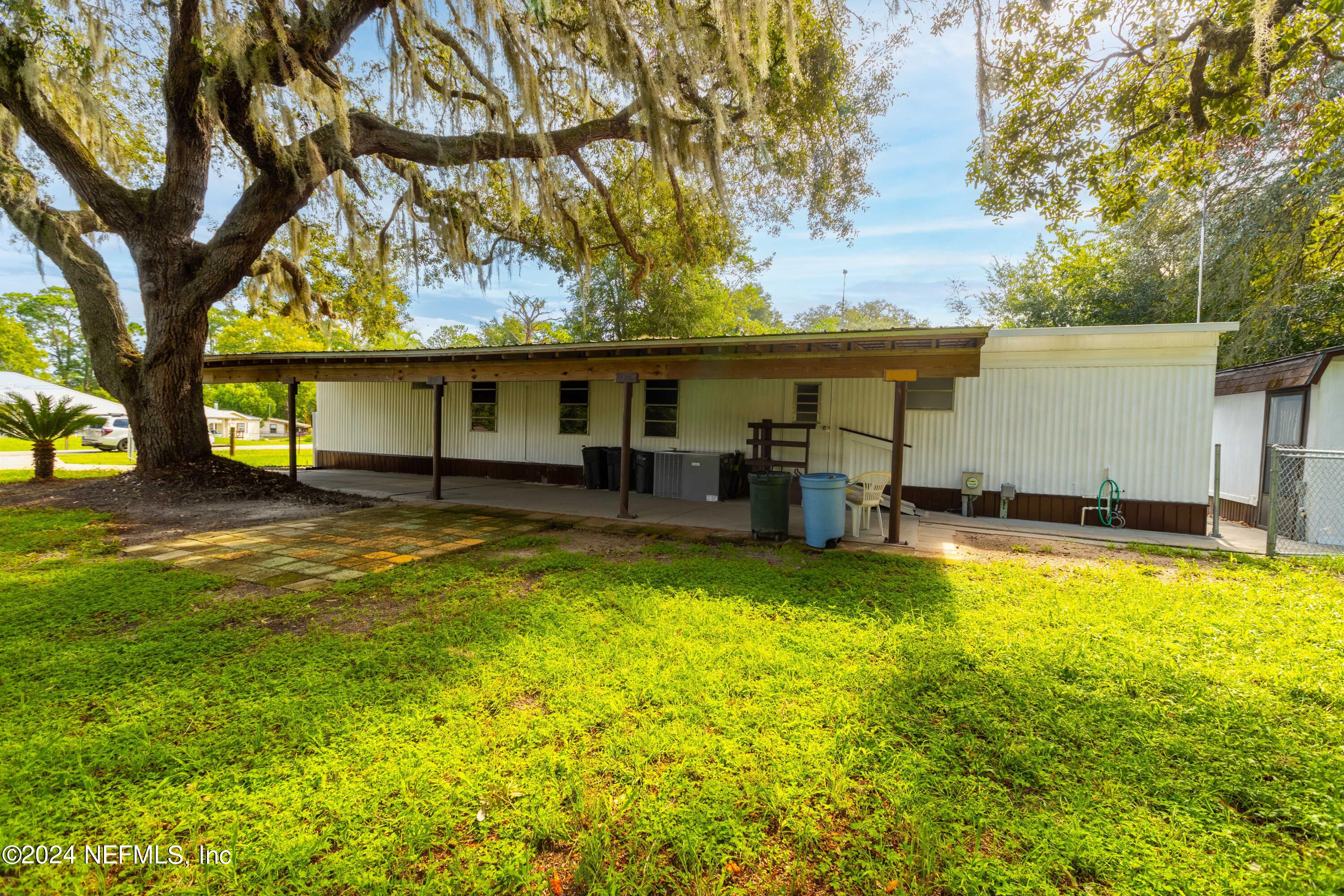 Photo 18 of 27 of 207 SALEM Street mobile home