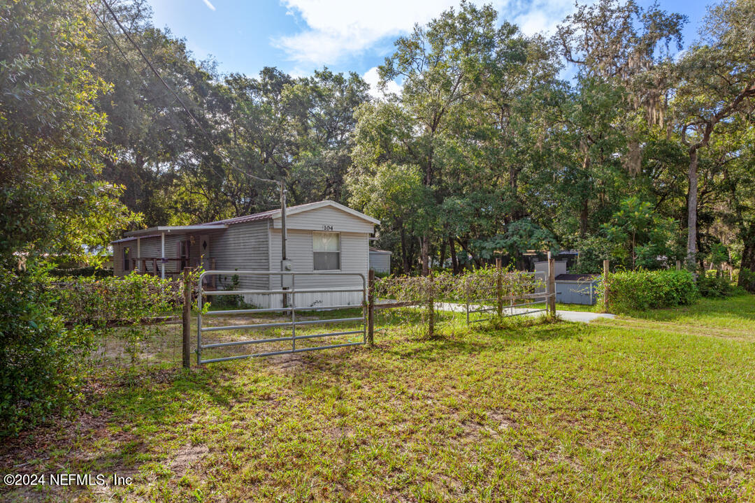 Photo 19 of 23 of 104 CINDY Avenue mobile home