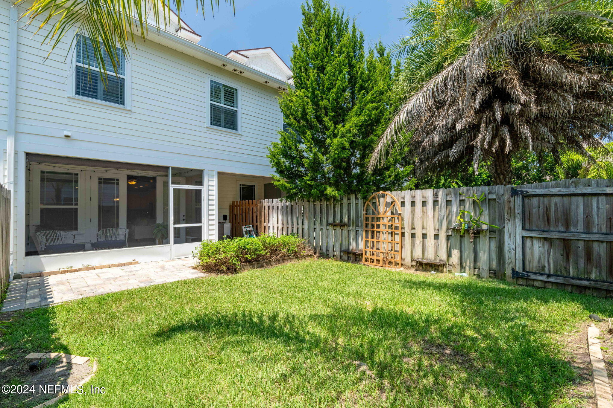 Photo 17 of 19 of 2653 ISABELLA Boulevard 3 townhome