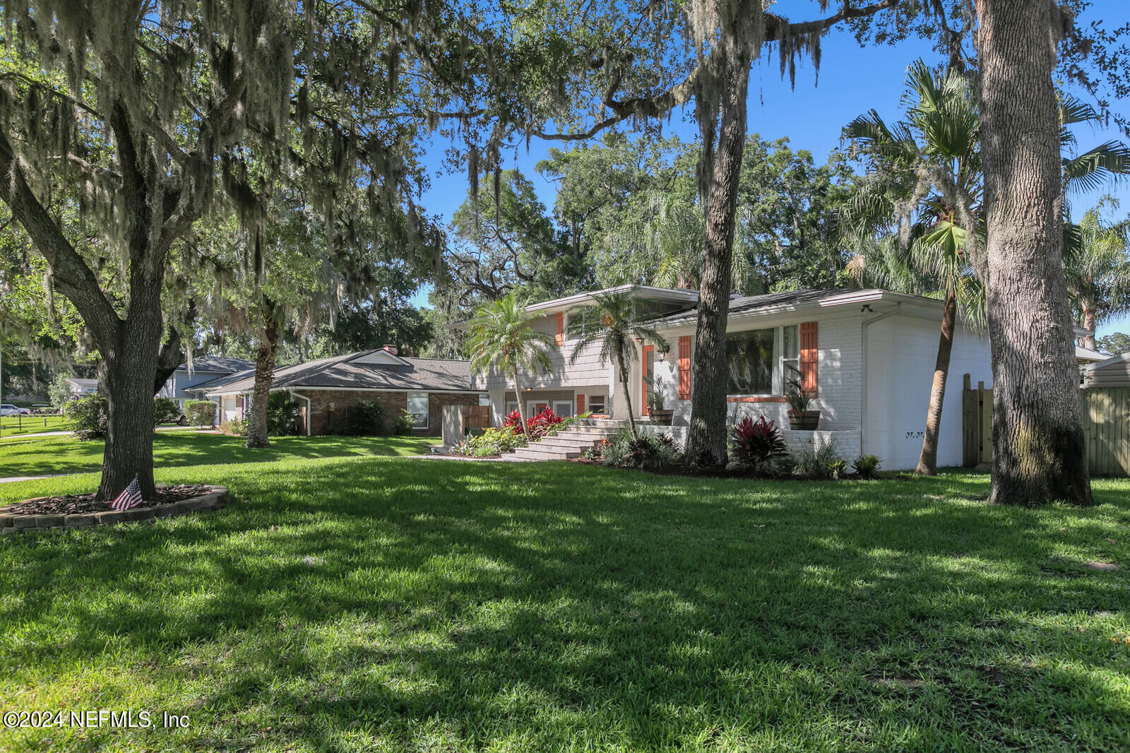 Photo 51 of 60 of 20 TALLWOOD Road house