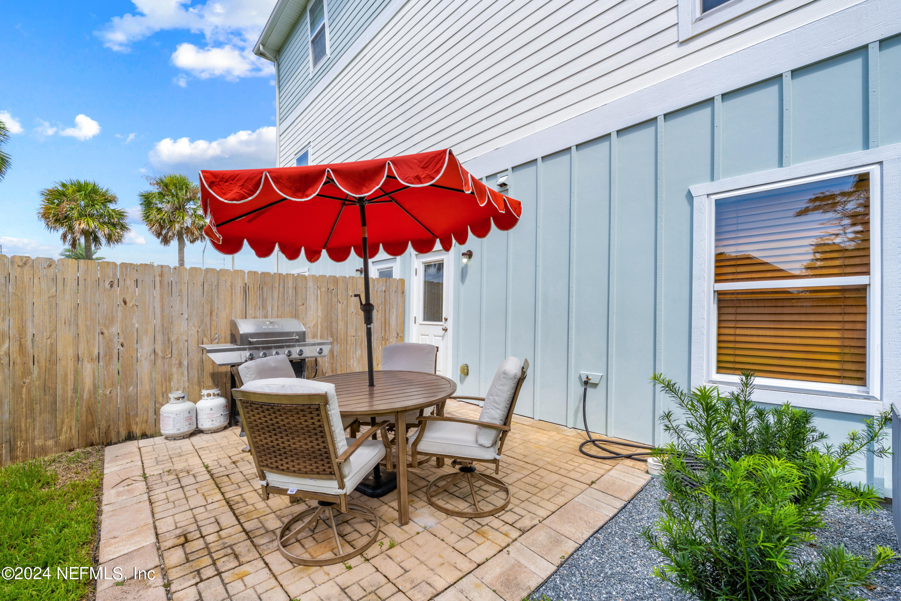 Photo 7 of 29 of 224 6TH Avenue S townhome