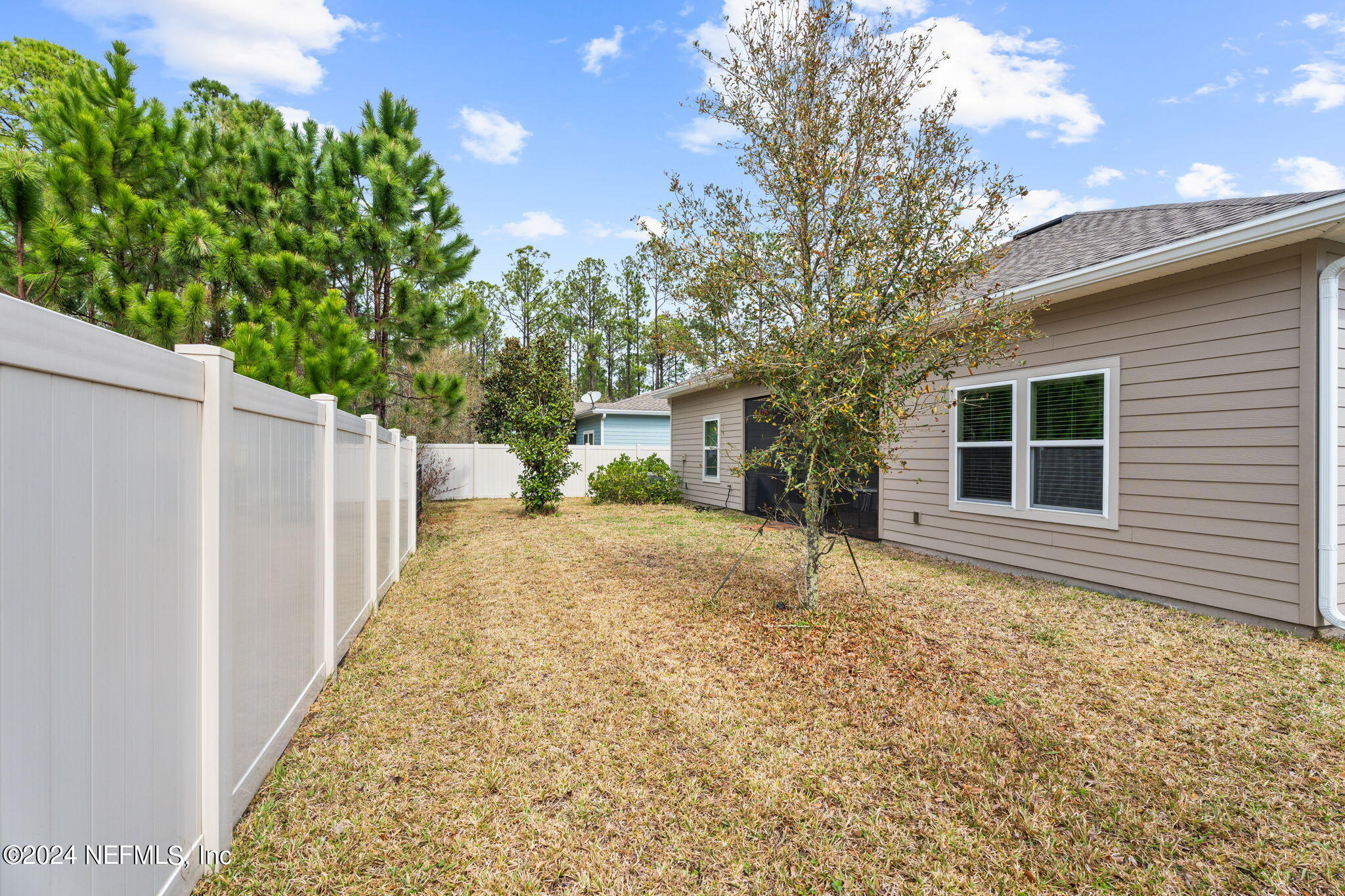 Photo 31 of 33 of 7206 LONGLEAF BRANCH Drive house