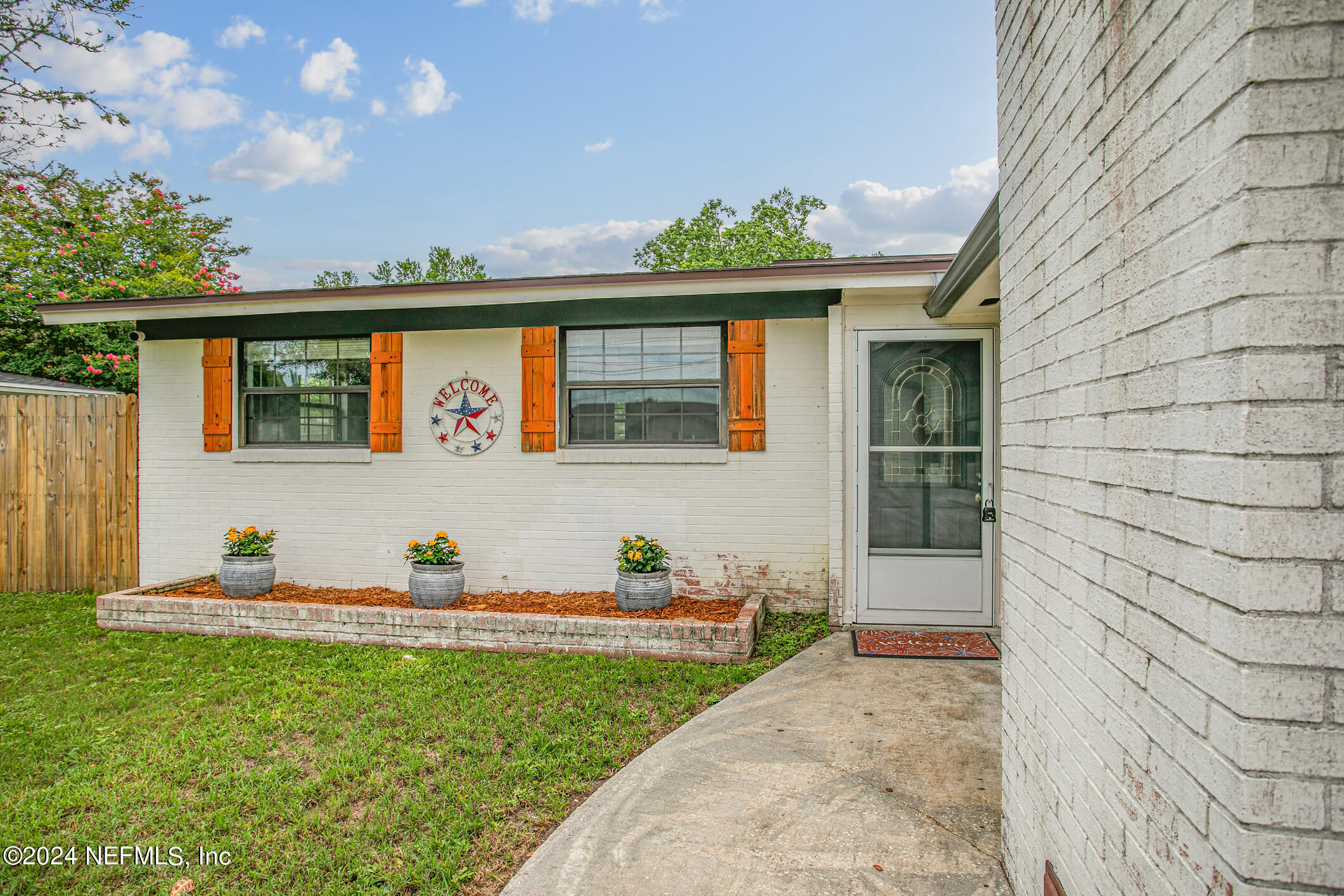 Photo 4 of 40 of 10929 INDIES Drive S house