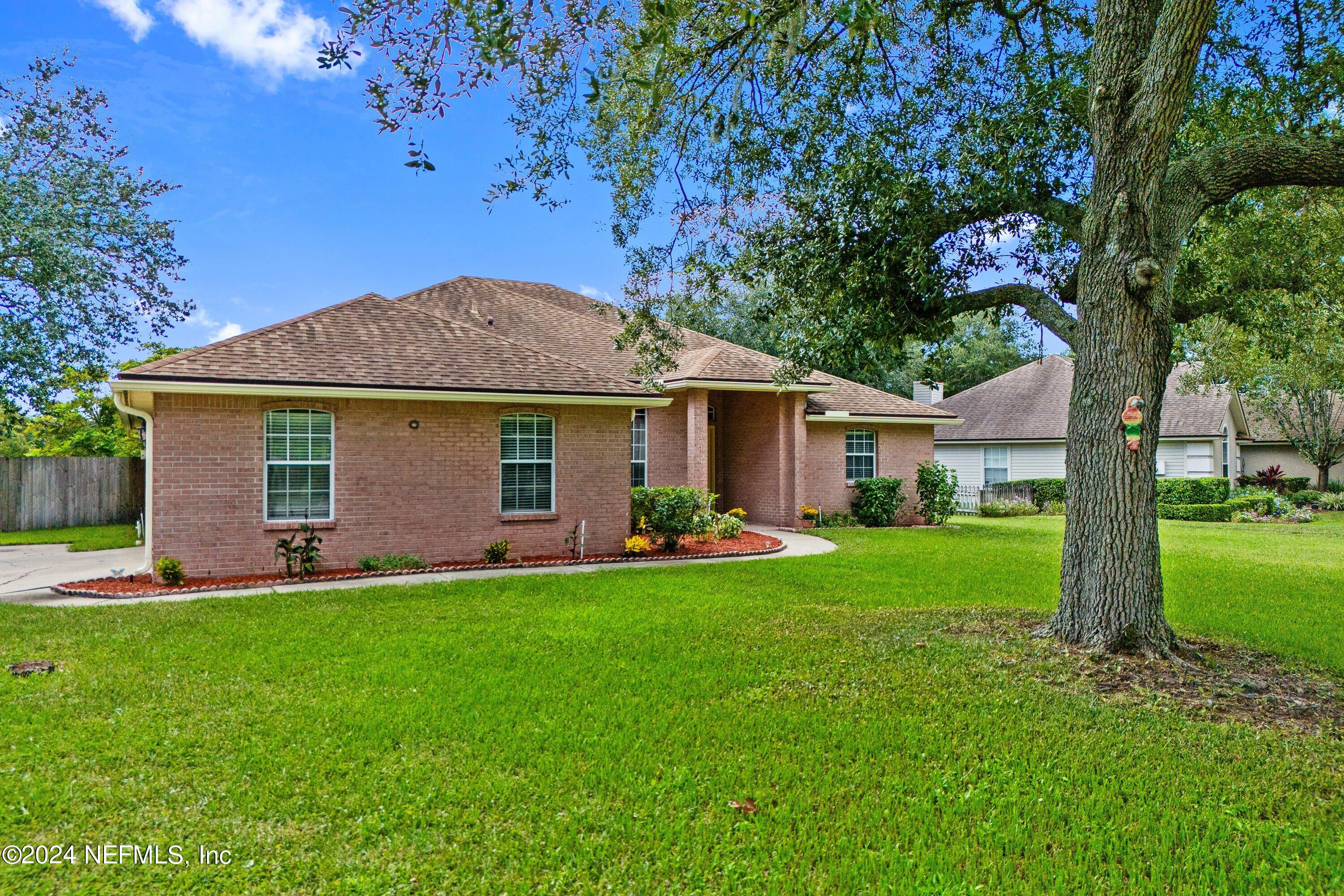 Photo 5 of 50 of 714 TROWBRIDGE Drive house