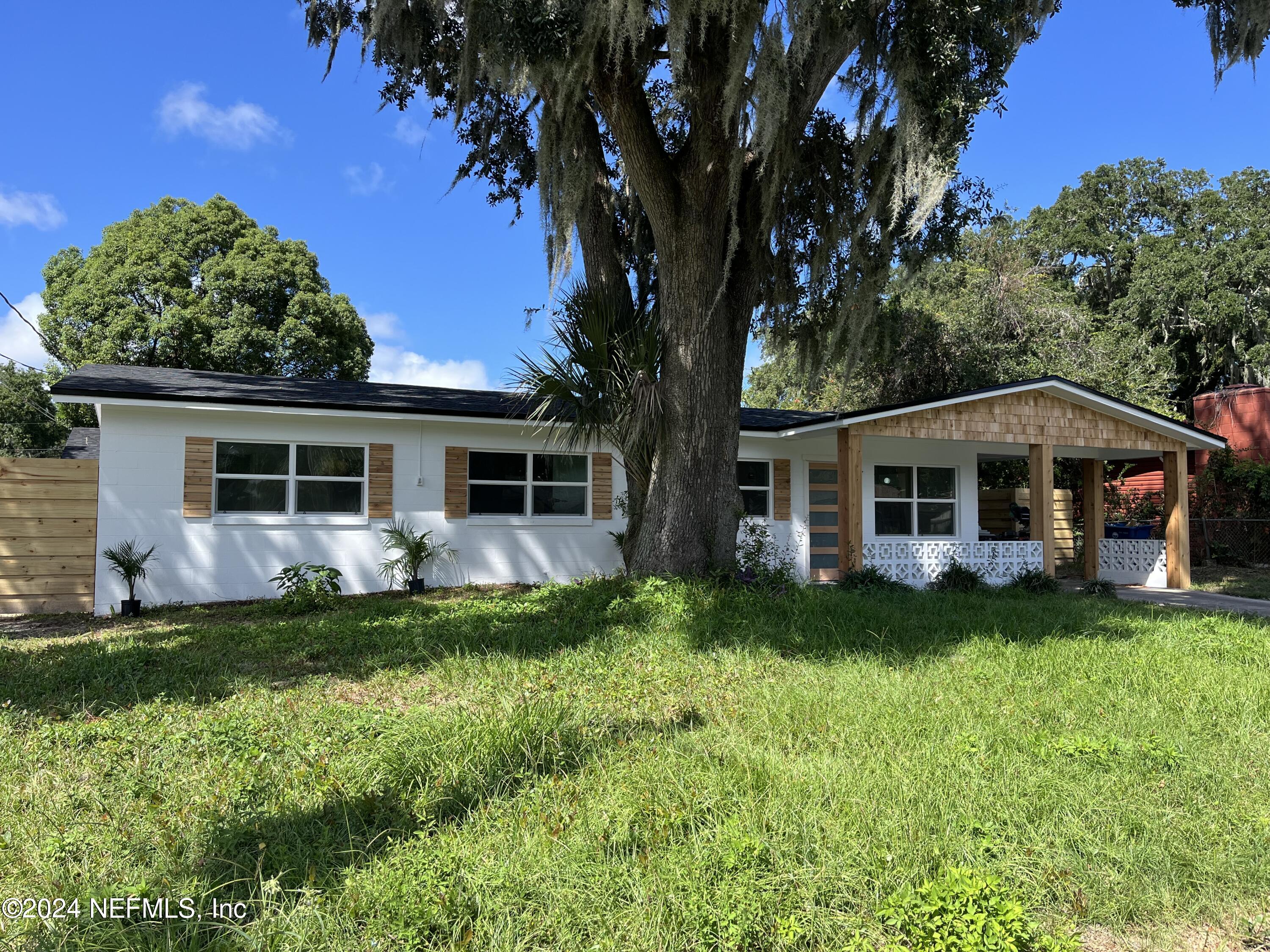 Photo 1 of 1 of 1247 BOCA GRANDE Avenue house