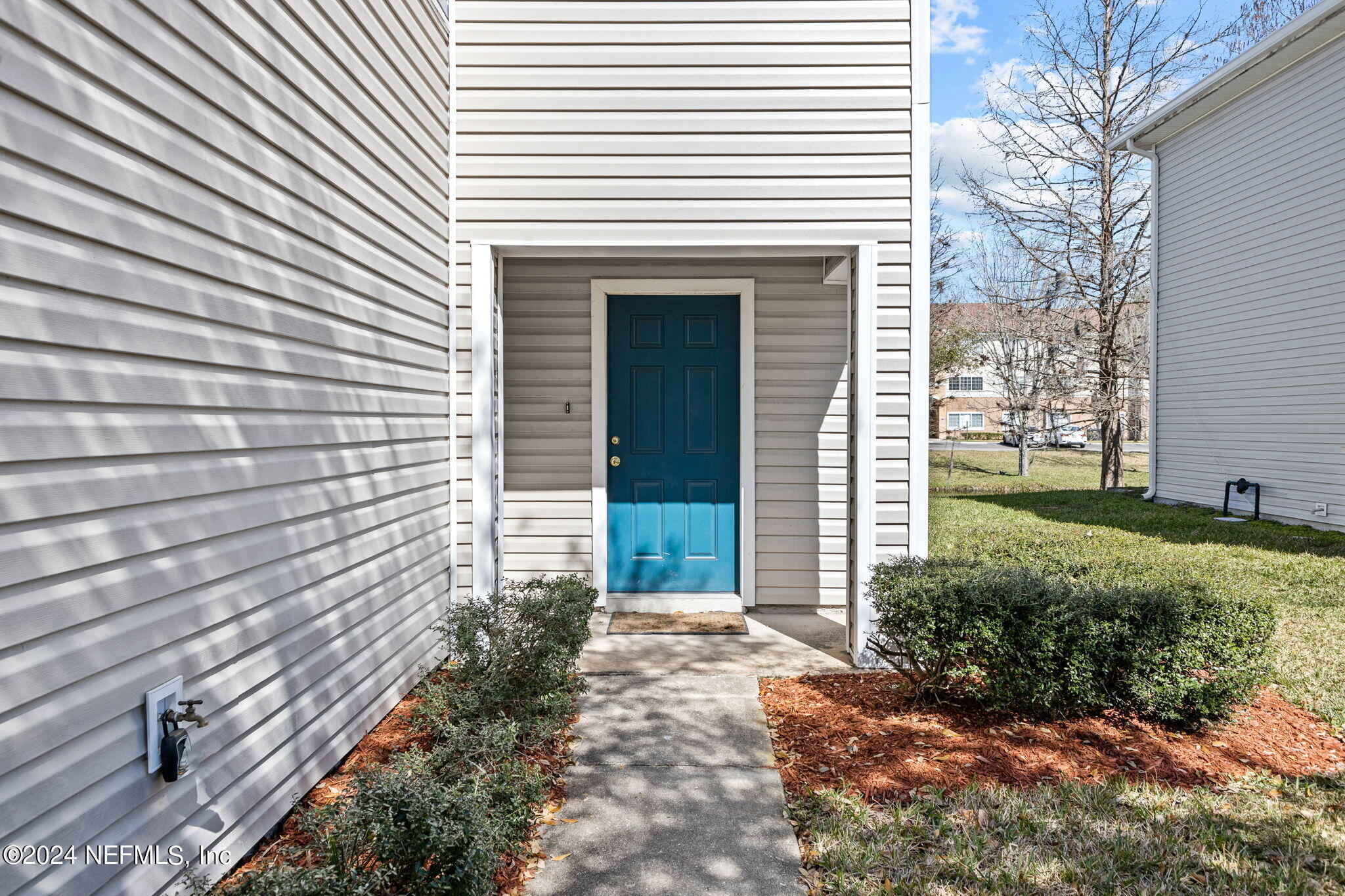 Photo 5 of 29 of 1521 BISCAYNE BAY Drive townhome