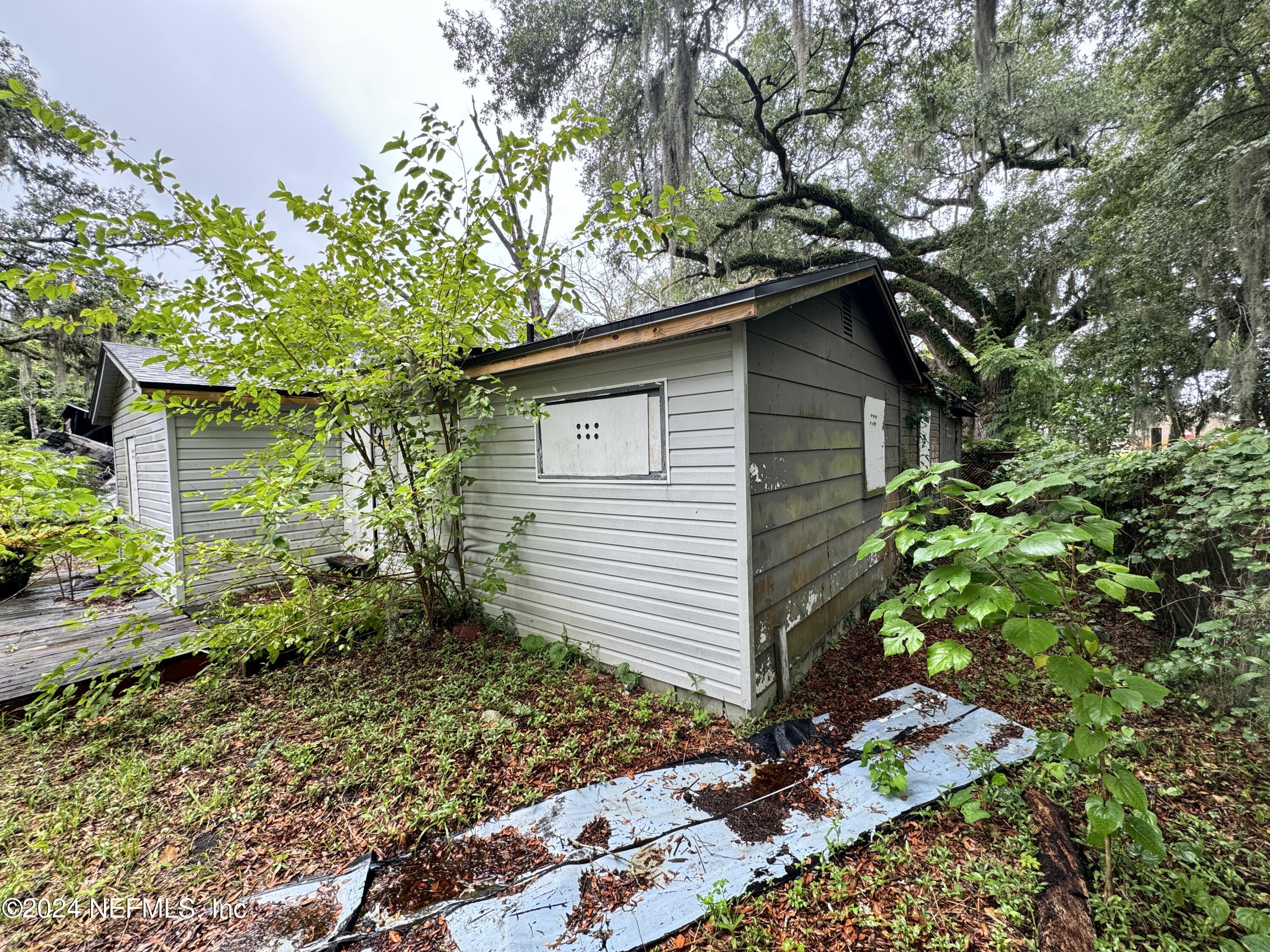 Photo 2 of 46 of 746 MCCARGO Street S house