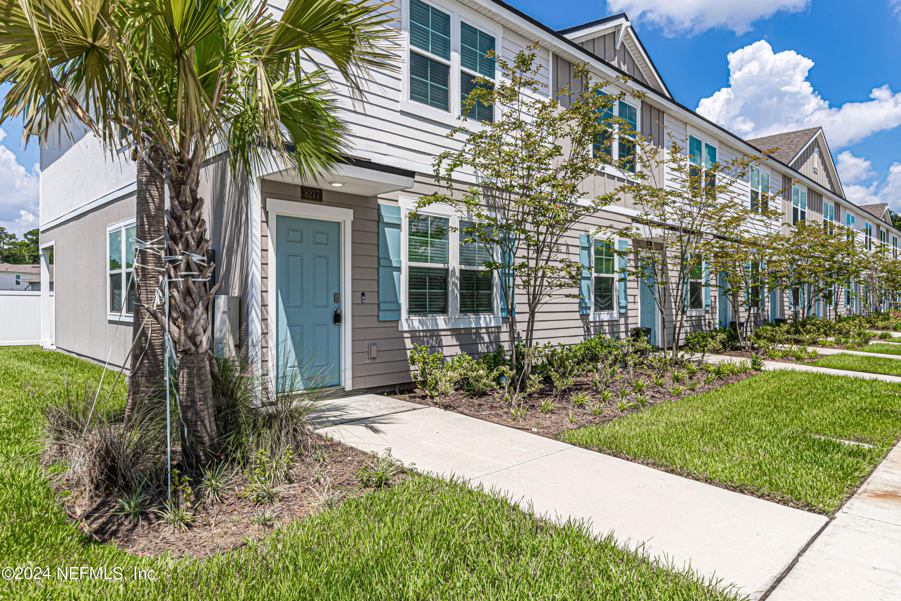 Photo 3 of 41 of 8277 ZENITH Circle townhome