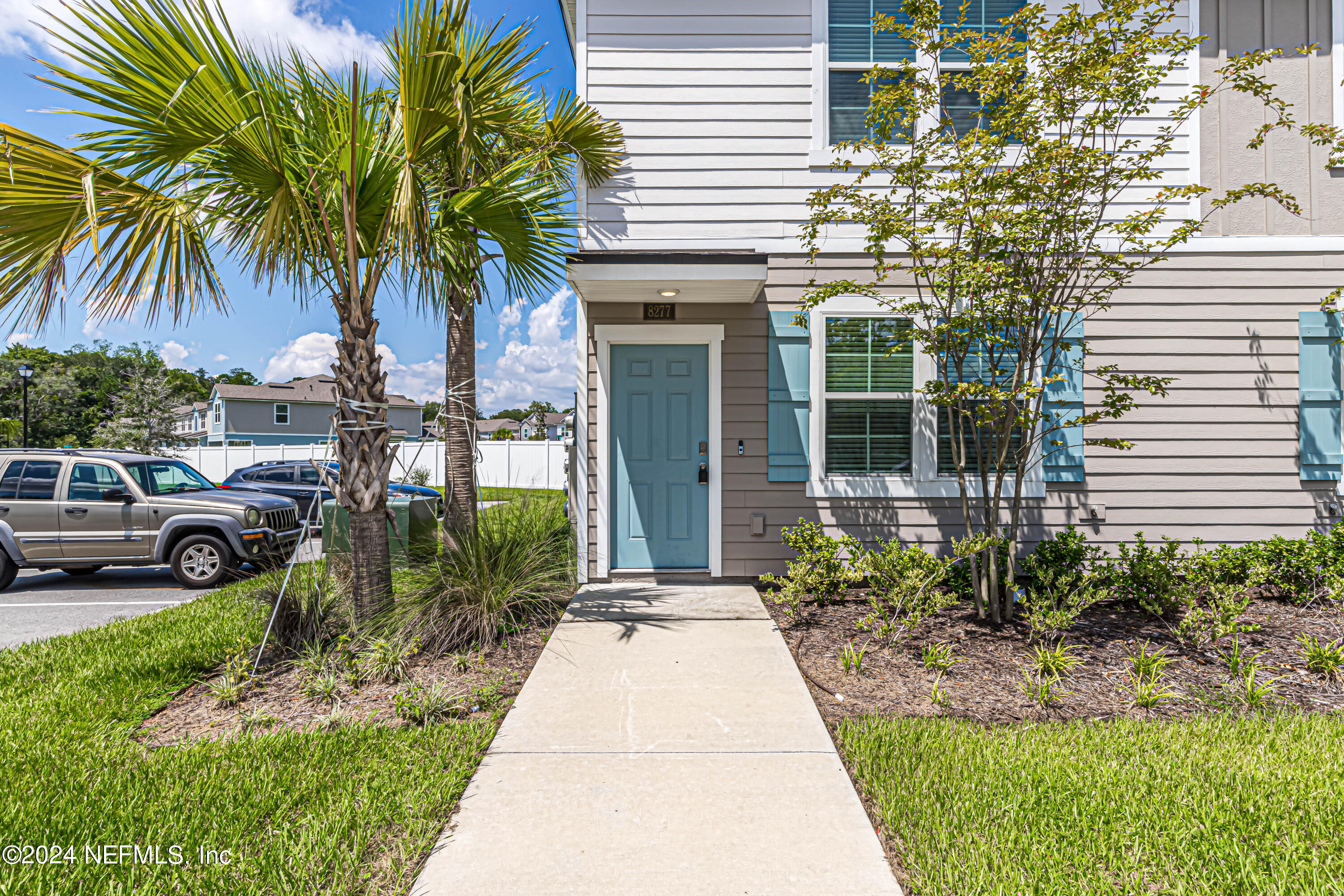 Photo 5 of 41 of 8277 ZENITH Circle townhome