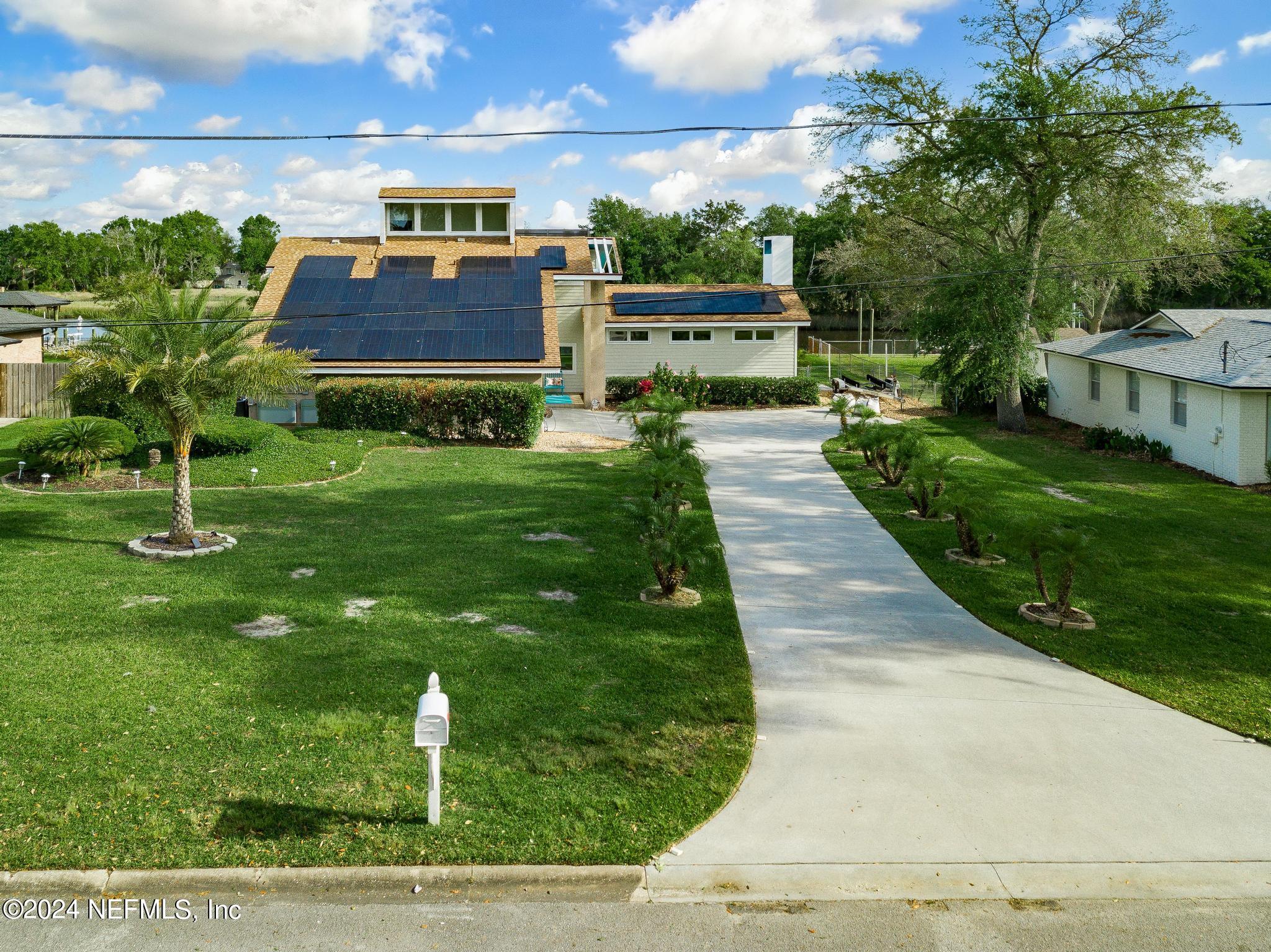 Photo 4 of 126 of 13979 SHIPWRECK Circle N house