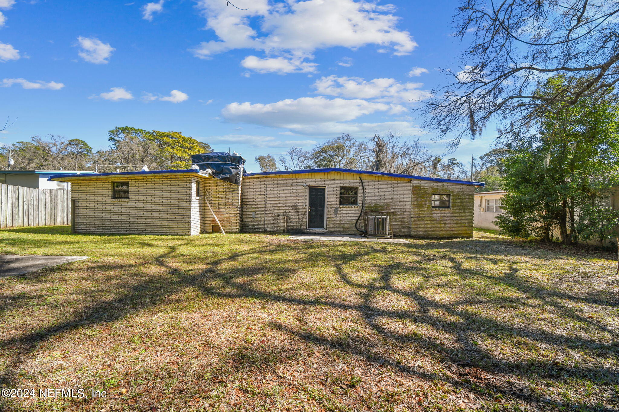 Photo 8 of 51 of 8764 DARLINGTON Drive house