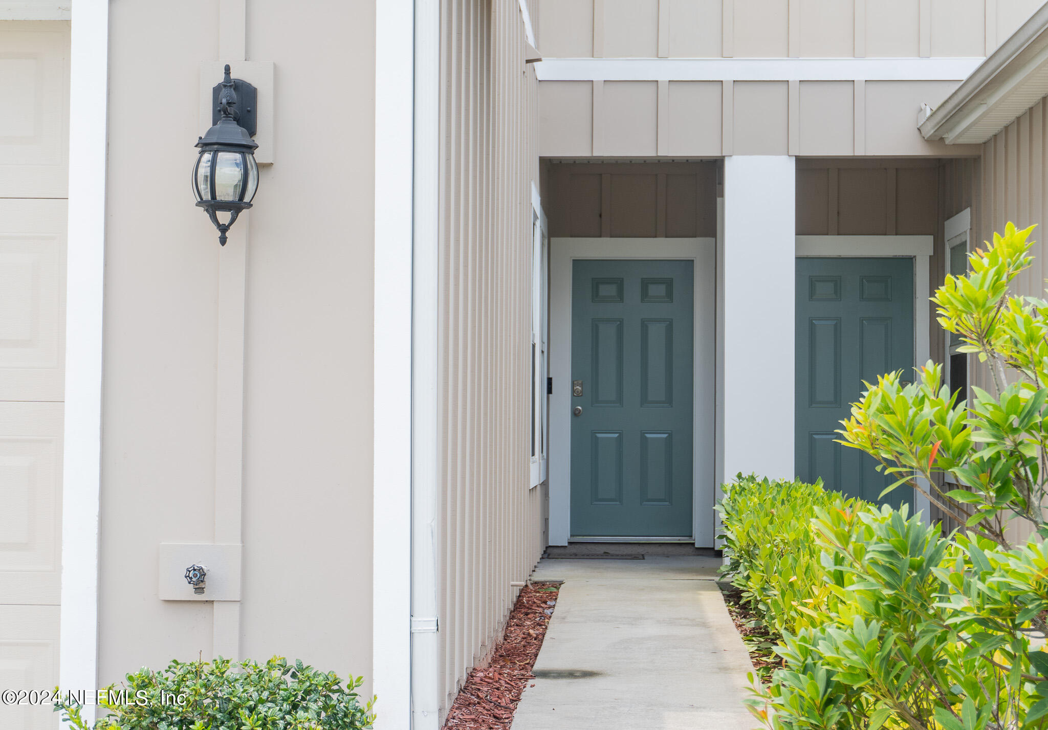 Photo 2 of 26 of 234 ARALIA Lane townhome