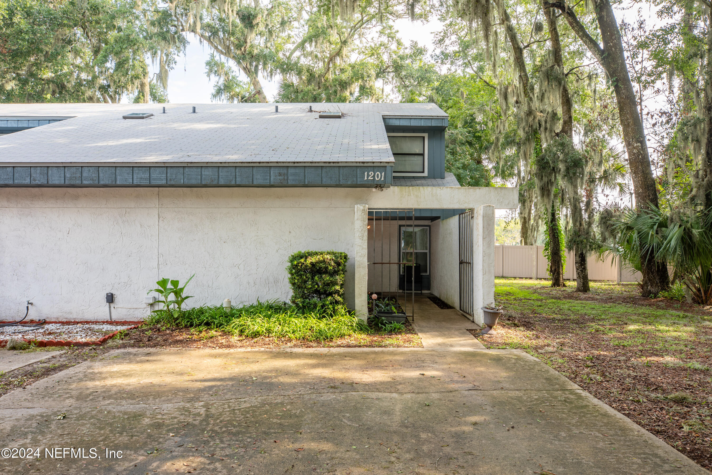 Photo 2 of 16 of 1201 MAYPORT LANDING Circle house