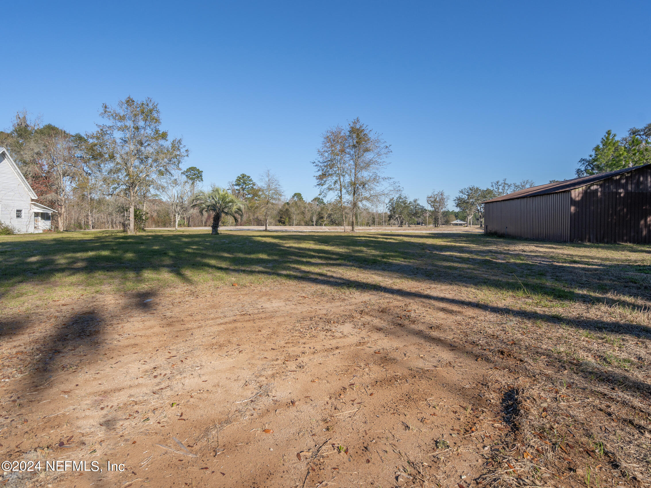 Photo 6 of 36 of 18033 LEM TURNER Road house