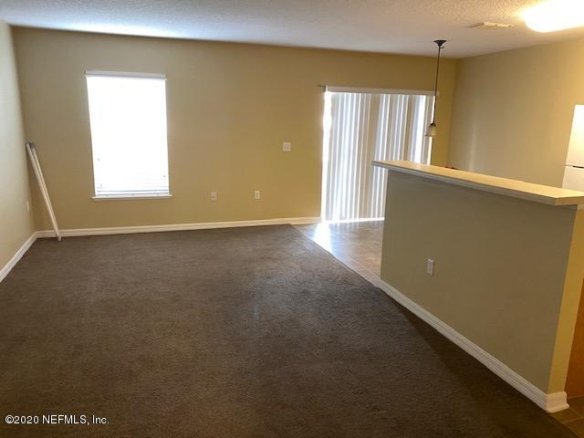 Photo 3 of 16 of 7073 ST IVES Court townhome