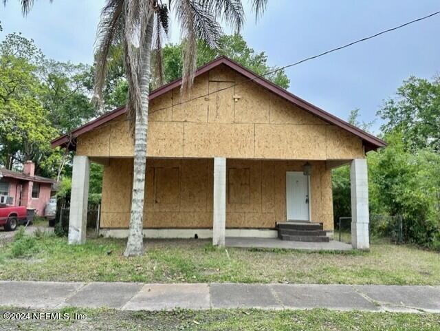 Photo 1 of 20 of 1624 W 17TH Street house