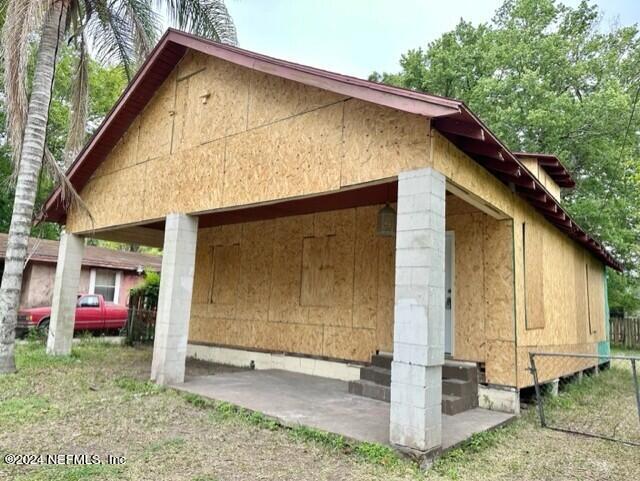 Photo 3 of 20 of 1624 W 17TH Street house