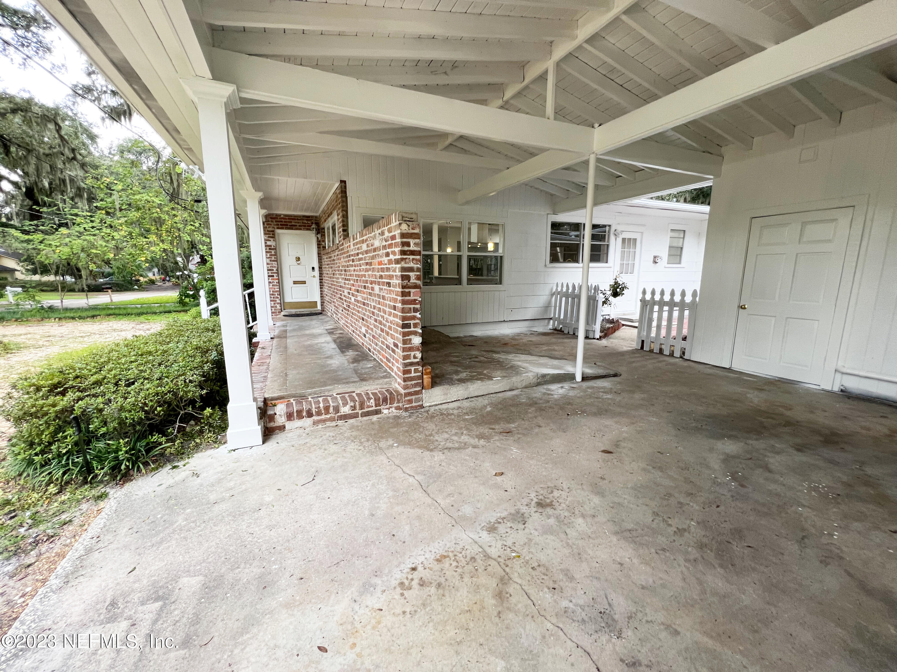 Photo 41 of 54 of 1435 REDBUD Lane house