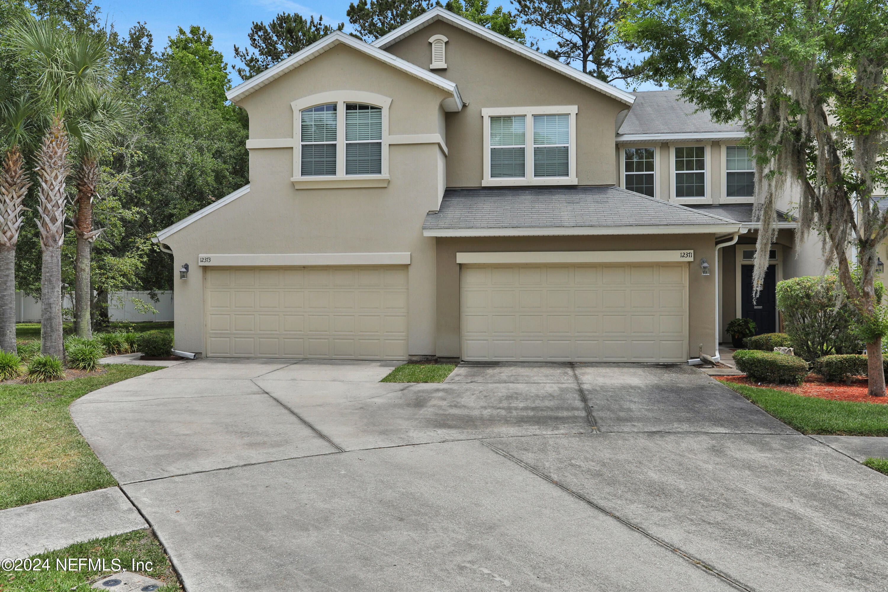 Photo 2 of 29 of 12373 SAND PINE Court townhome