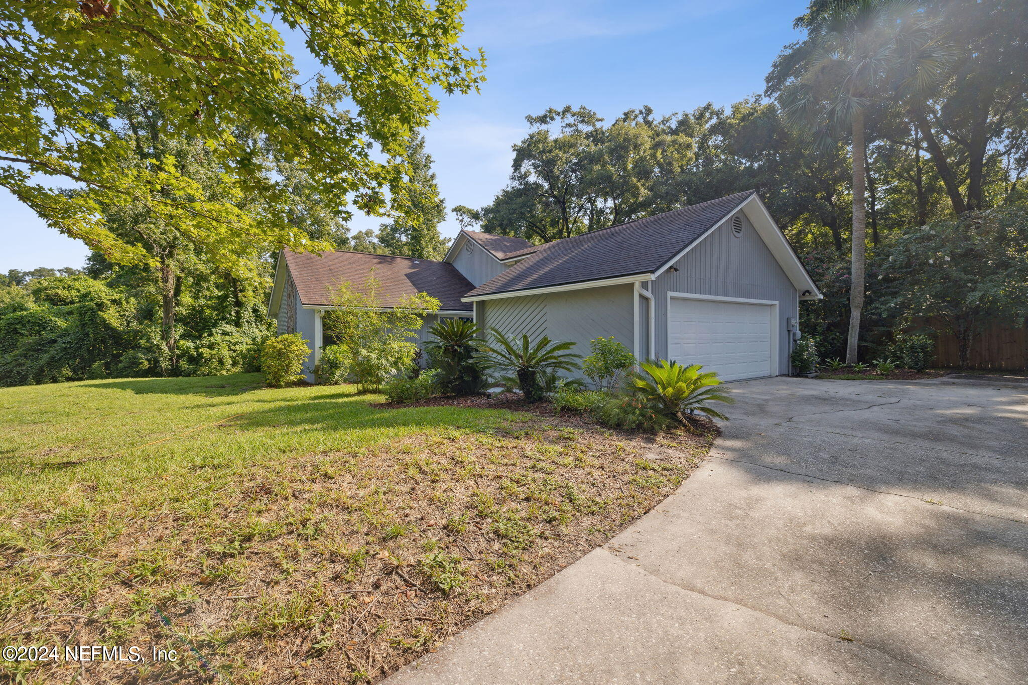 Photo 5 of 52 of 12551 SHADY CREEK Drive house