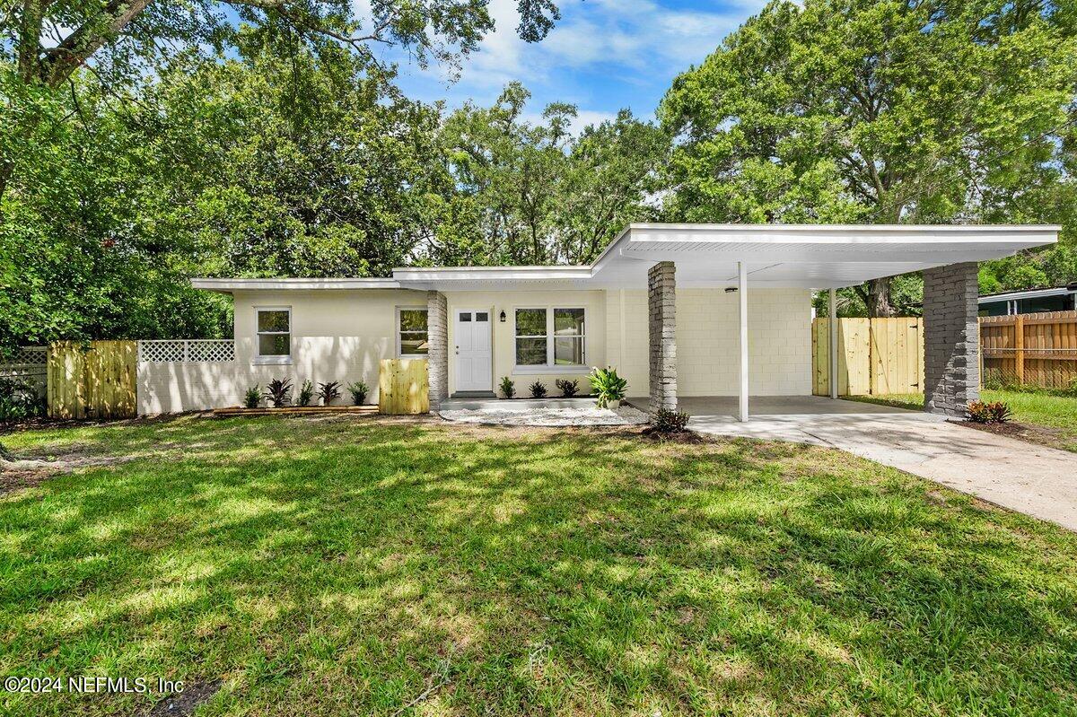 Photo 1 of 27 of 1938 ORLEAN Drive house