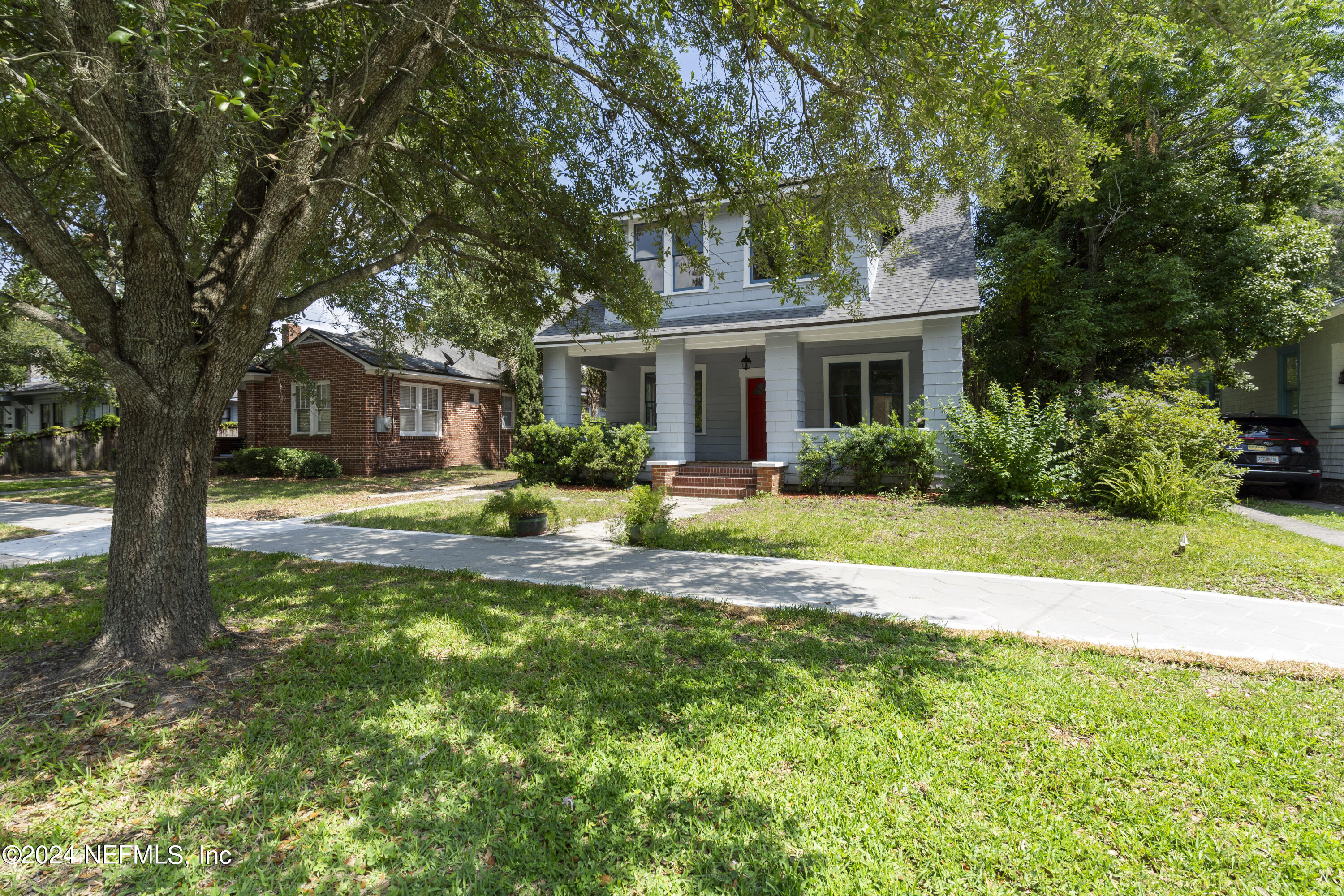 Photo 4 of 45 of 2512 DELLWOOD Avenue house