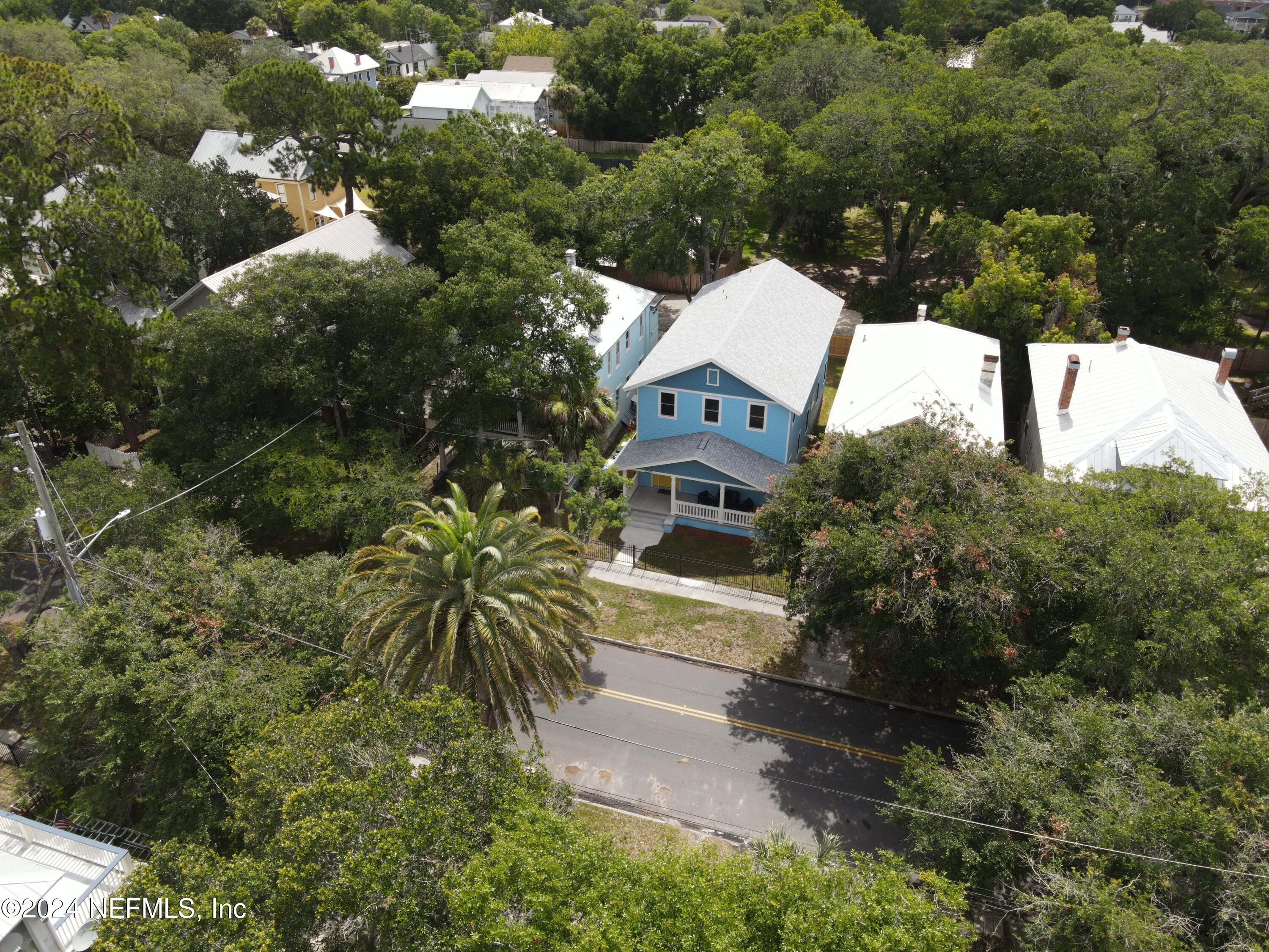 Photo 41 of 50 of 1327 N LIBERTY Street house