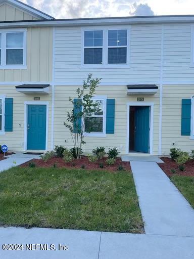 Photo 1 of 21 of 8291 ZENITH Circle townhome