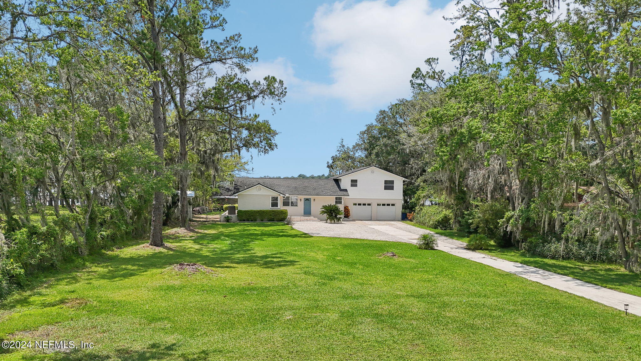 Photo 3 of 60 of 9900 CARBONDALE Drive W house