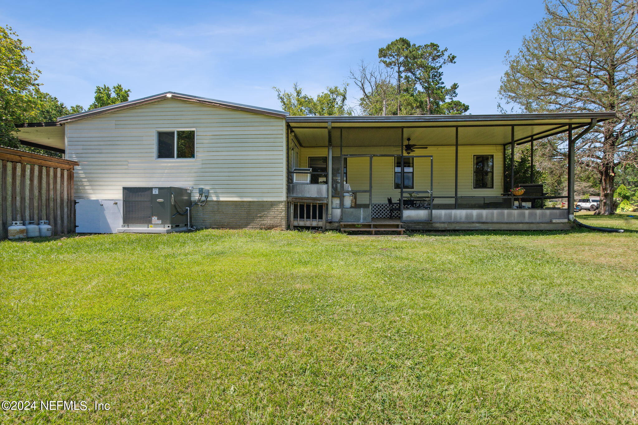 Photo 45 of 46 of 1338 DUVAL LAKE Road N mobile home