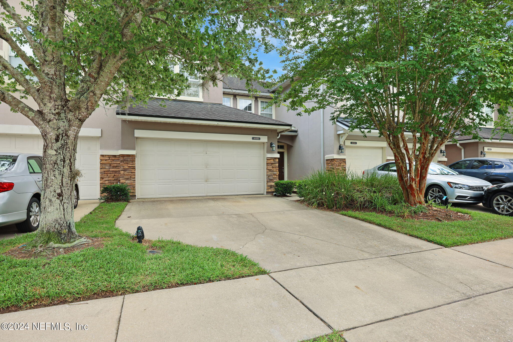 Photo 4 of 45 of 6148 BARTRAM VILLAGE Drive townhome