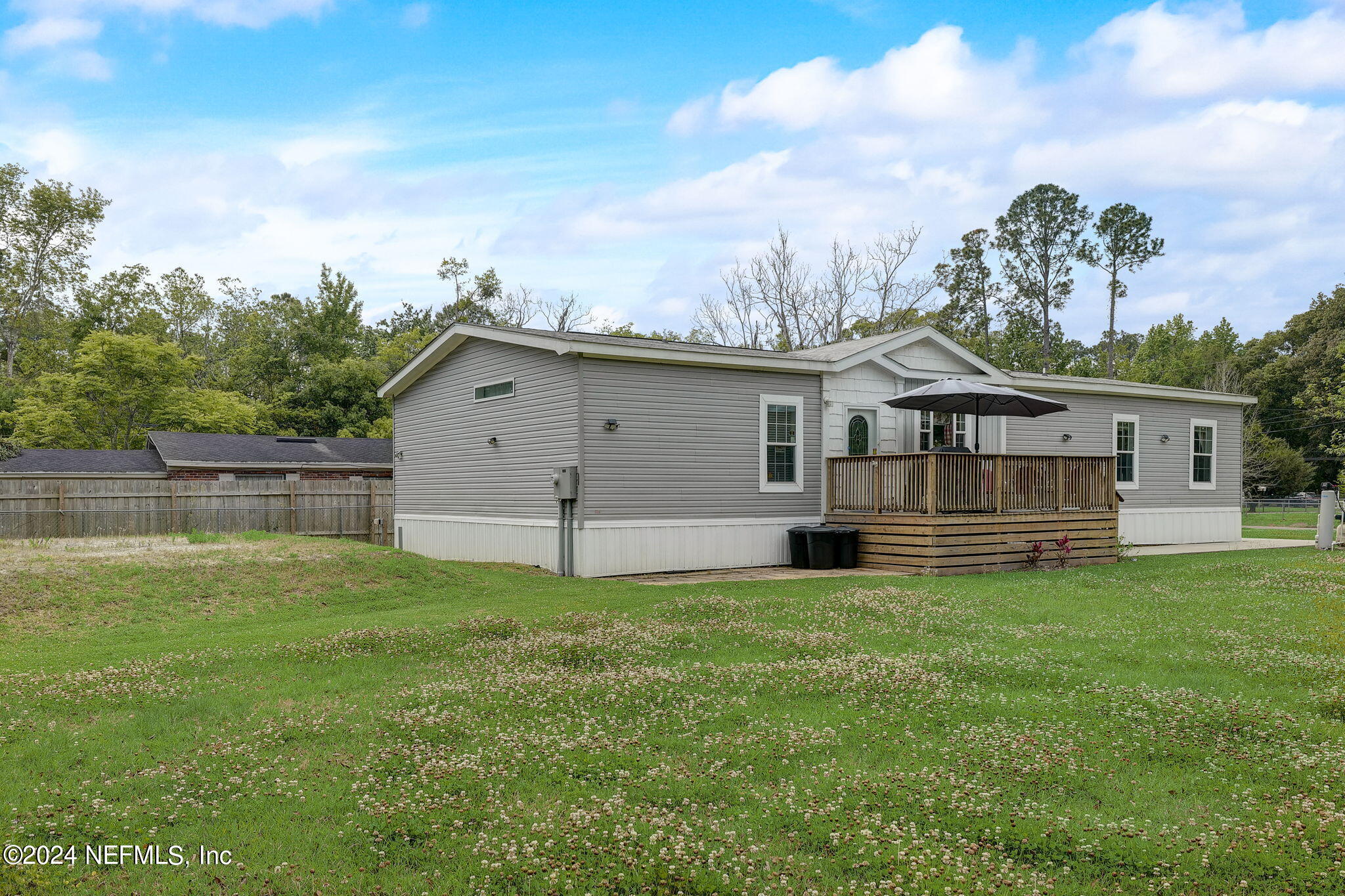 Photo 38 of 39 of 8009 SHRIKE Avenue mobile home