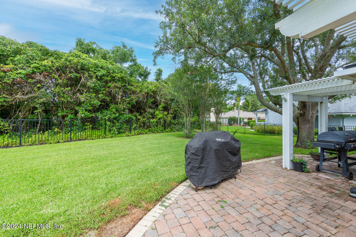 Photo 52 of 63 of 688 SANDRINGHAM Drive house