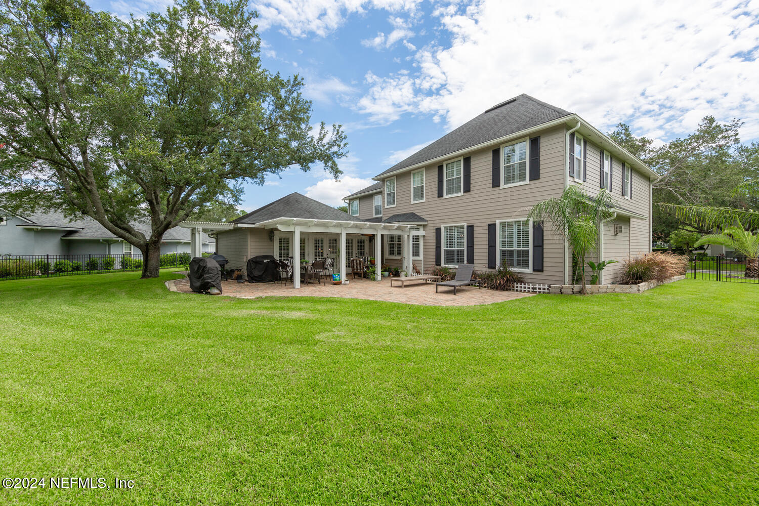 Photo 53 of 63 of 688 SANDRINGHAM Drive house