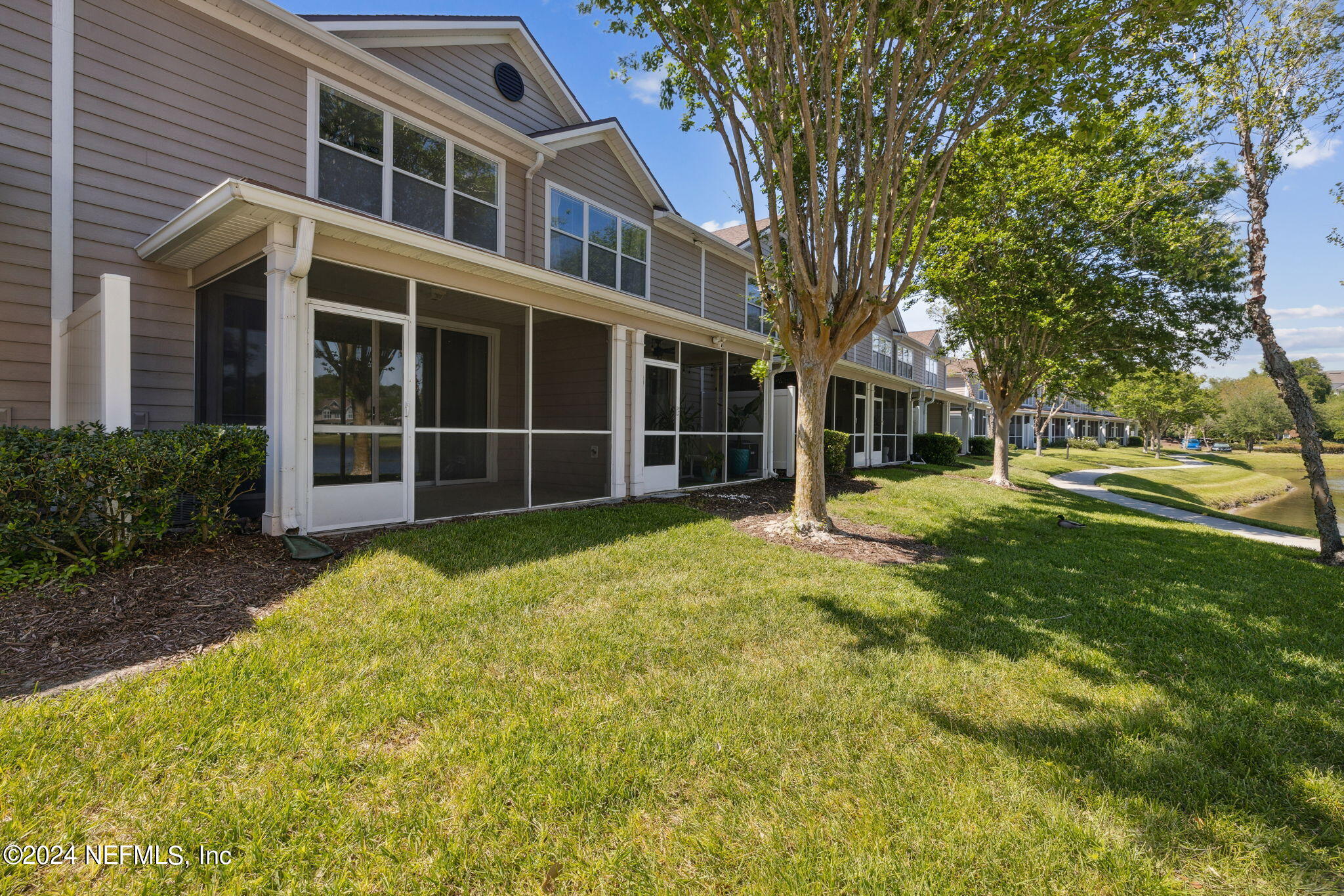 Photo 37 of 58 of 11392 CAMPFIELD Circle townhome