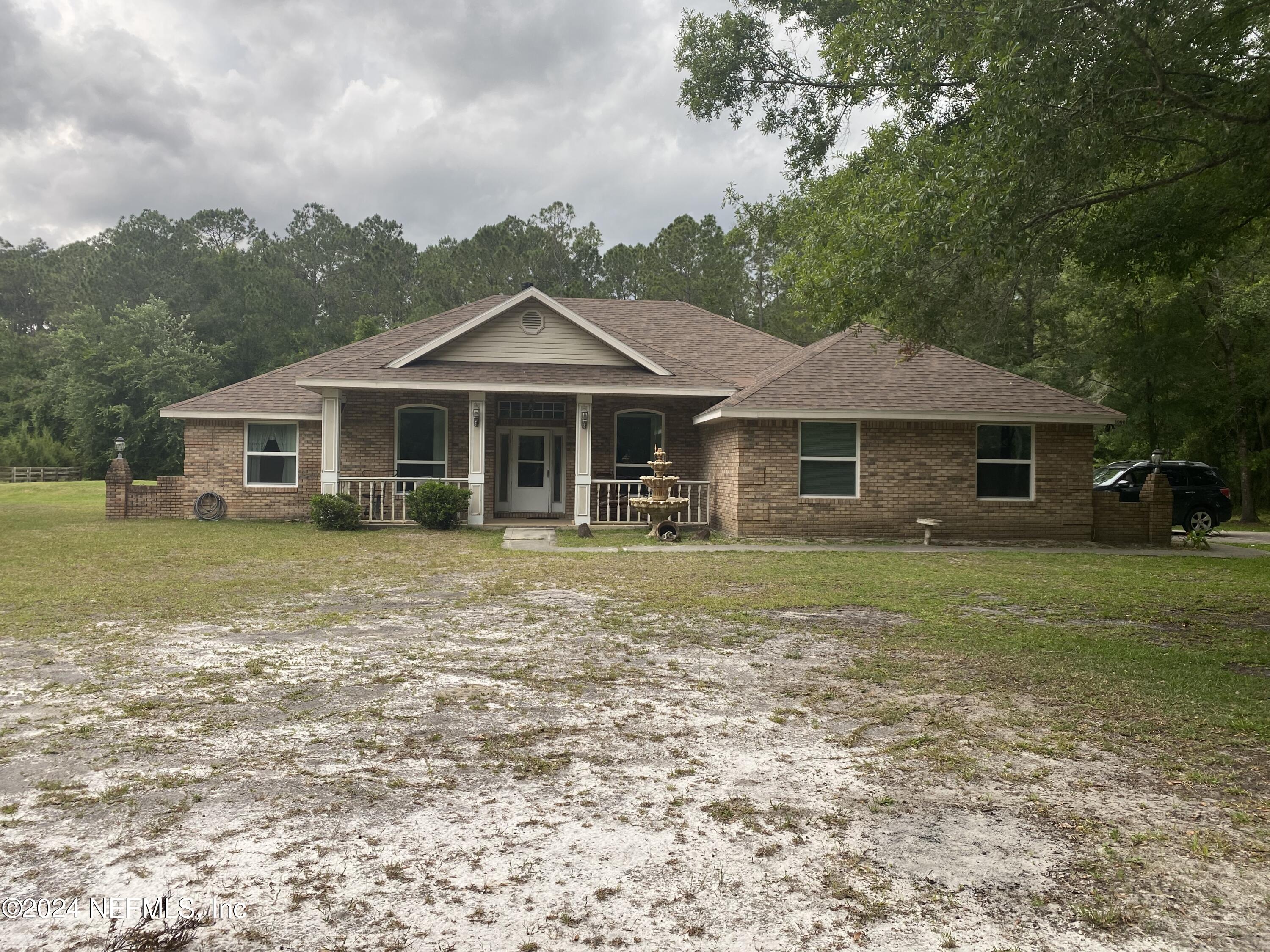 Photo 3 of 3 of 1000 COUNTY ROAD 217 house