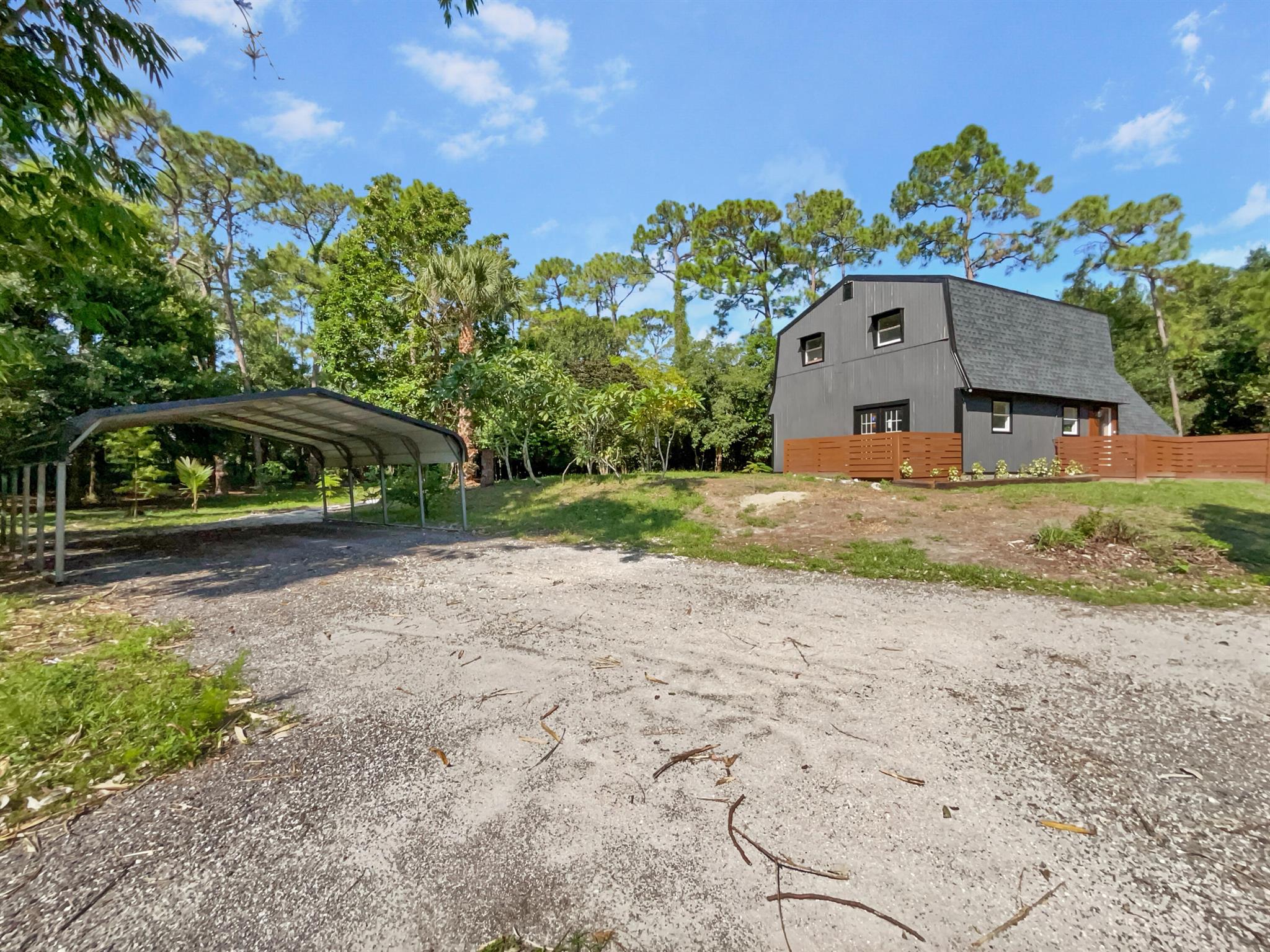 Photo 10 of 34 of 11270 175th Road N house