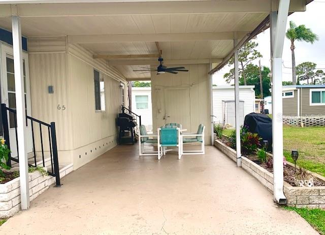 Photo 3 of 30 of 12766 SEMINOLE BOULEVARD 65 mobile home