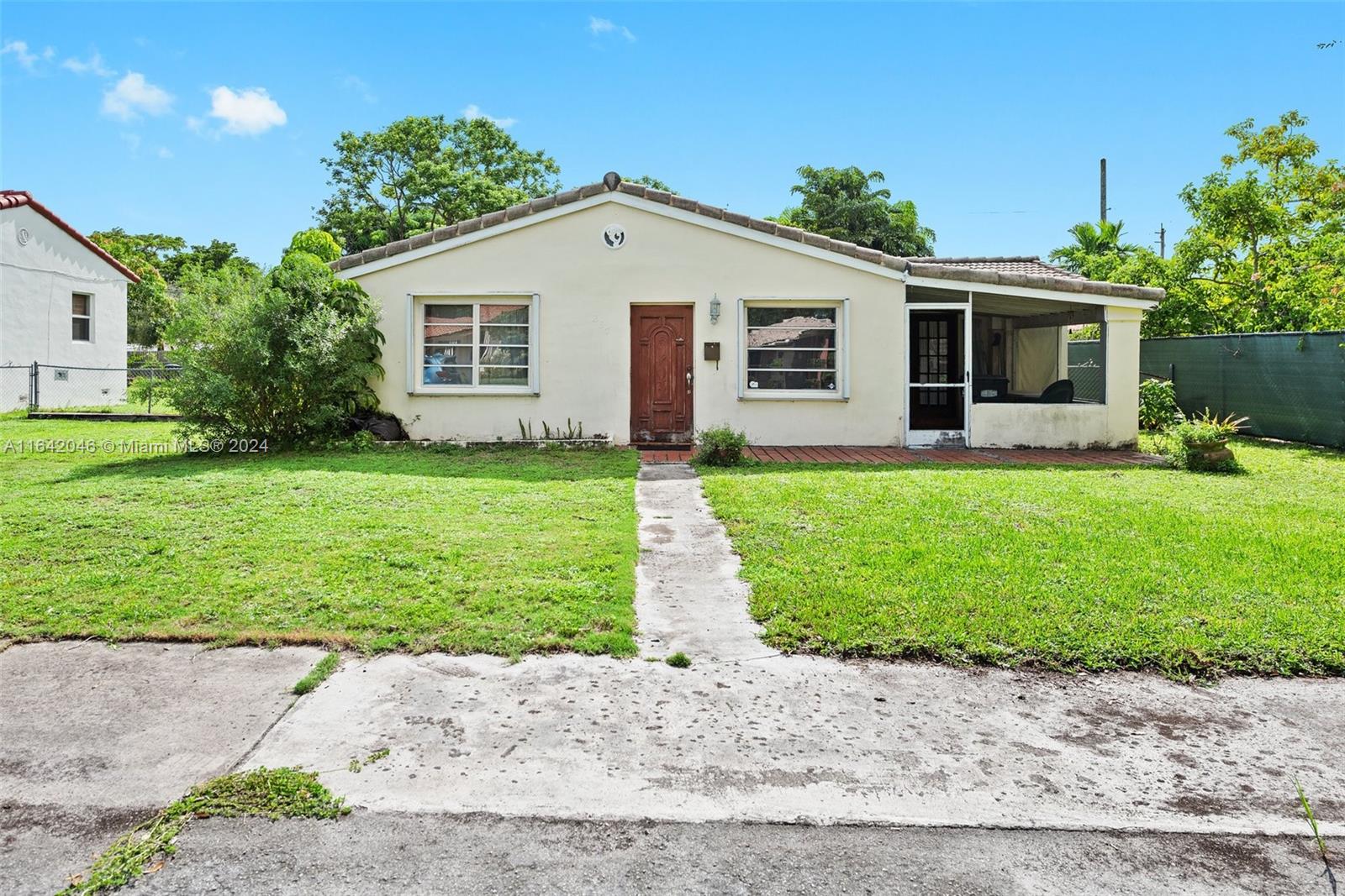 Photo 1 of 23 of 237 Florida Ave house