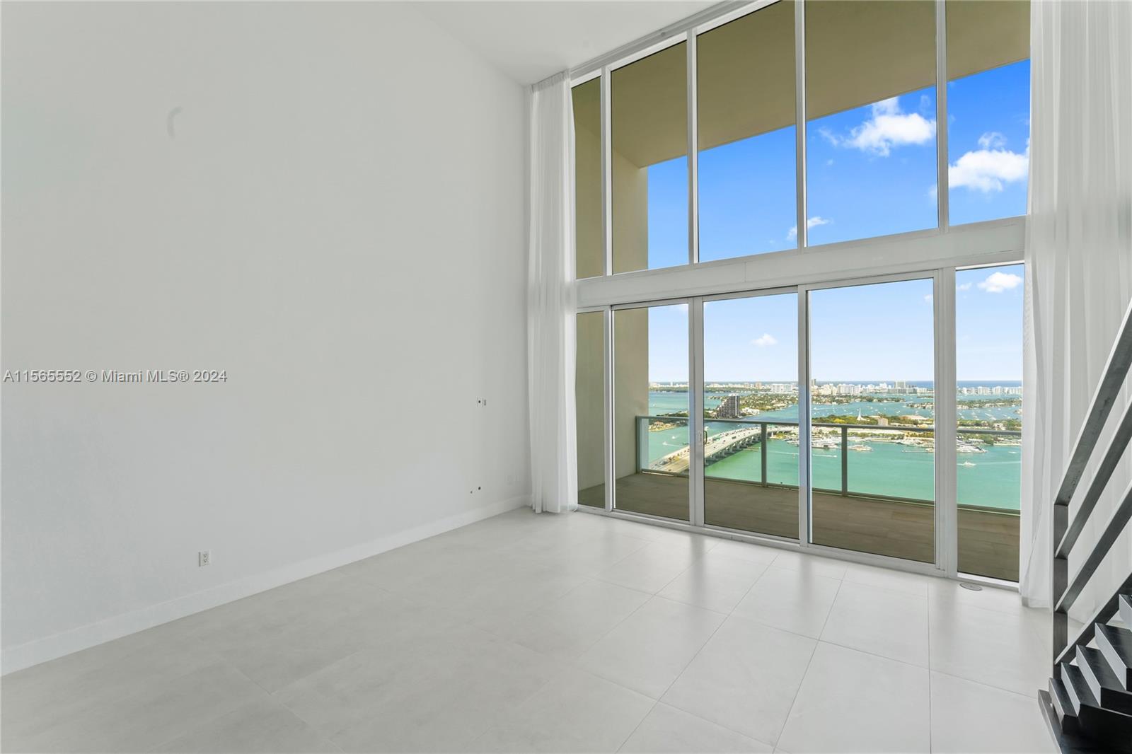 Photo 10 of 47 of 1040 Biscayne Blvd 3802 condo